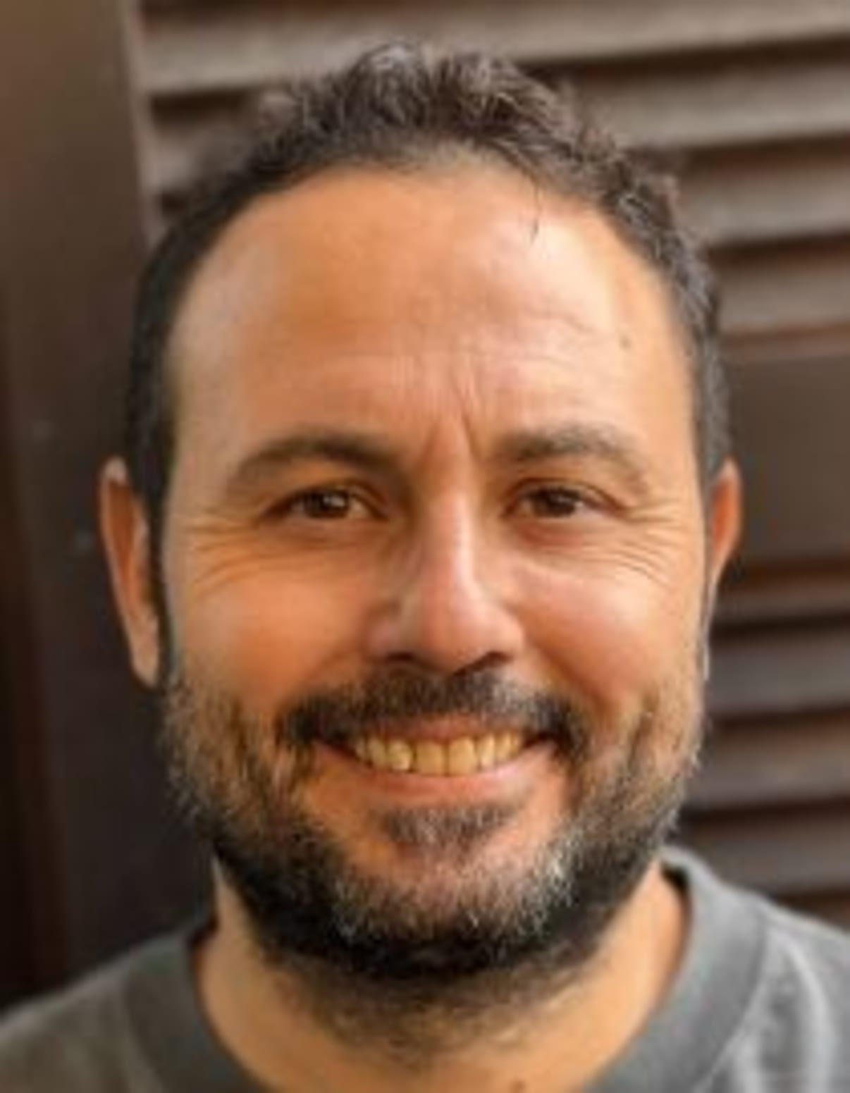 תמונת פורטרט של בעל המקצוע תמונת פורטרט של בעל המקצוע