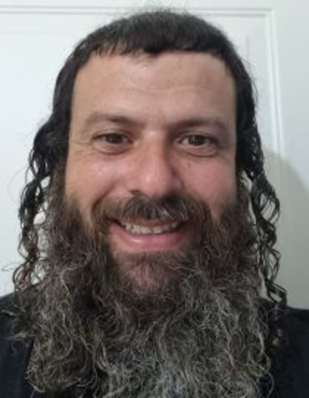 תמונת פורטרט של בעל המקצוע