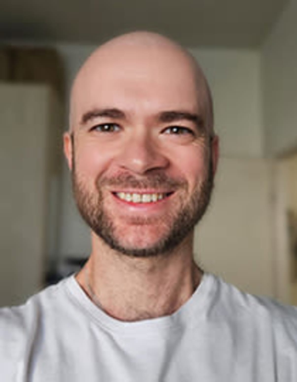 תמונת פורטרט של בעל המקצוע