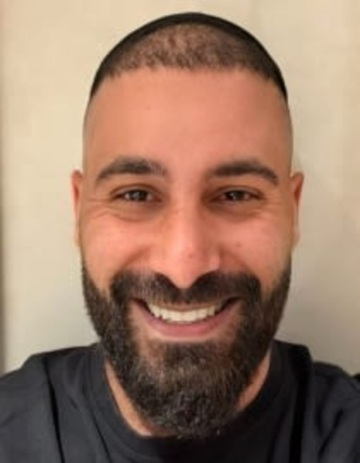 תמונת פורטרט של בעל המקצוע תמונת פורטרט של בעל המקצוע