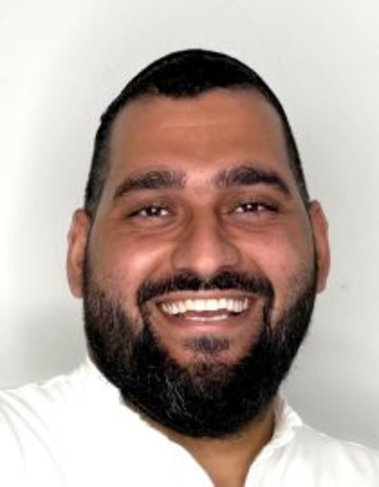 תמונת פורטרט של בעל המקצוע