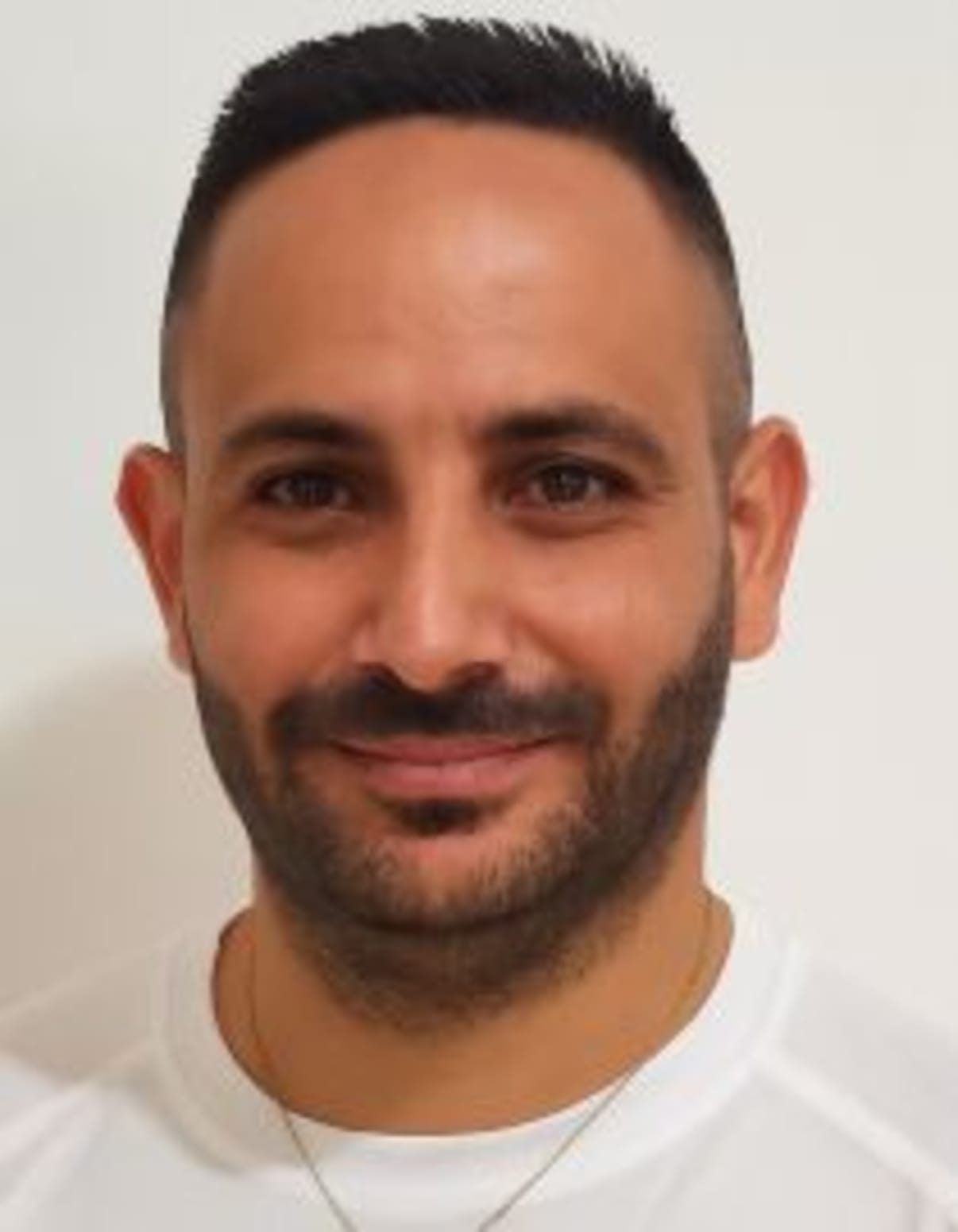 תמונת פורטרט של בעל המקצוע תמונת פורטרט של בעל המקצוע