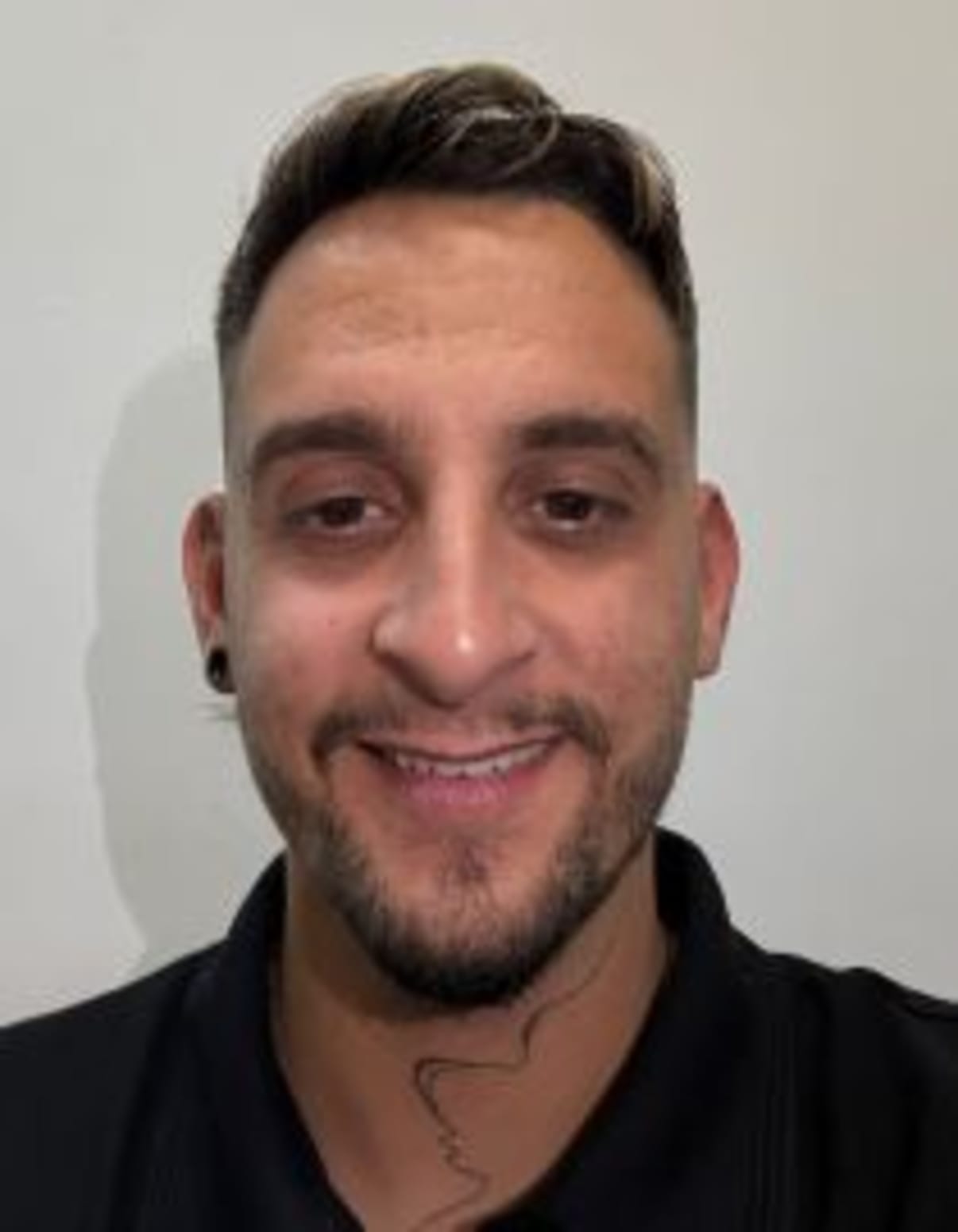 תמונת פורטרט של בעל המקצוע תמונת פורטרט של בעל המקצוע