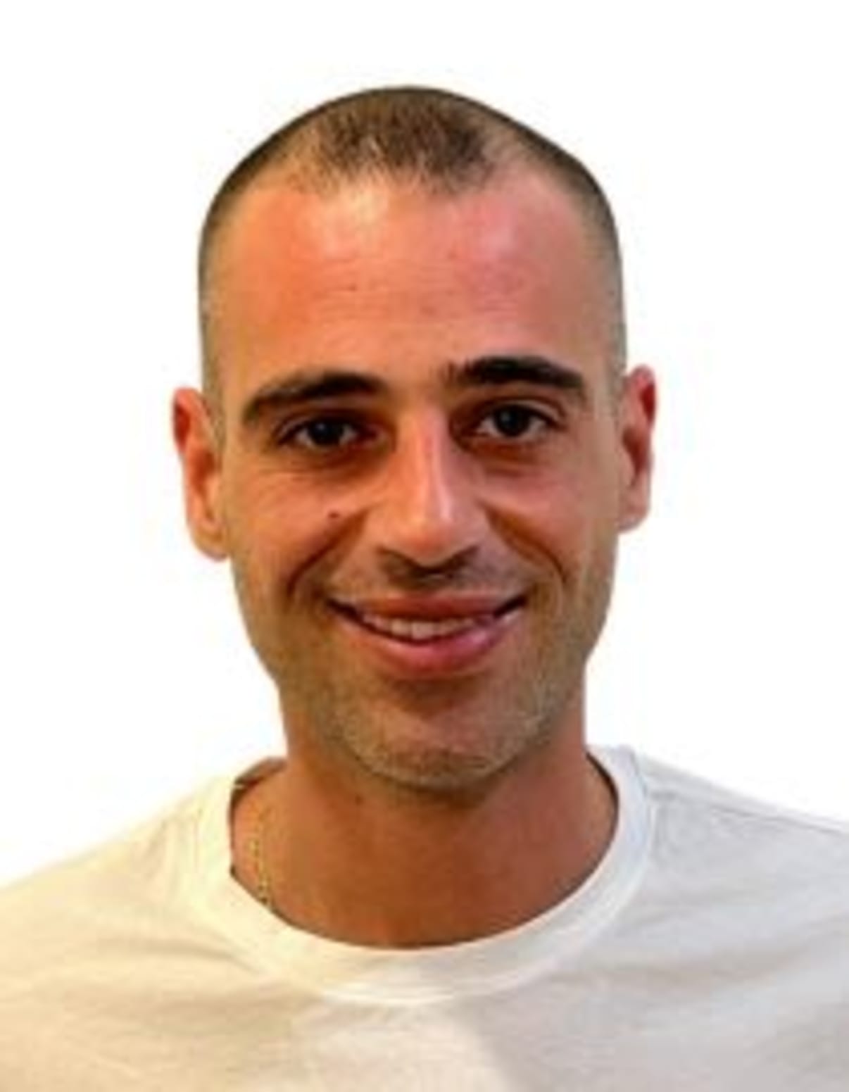 תמונת פורטרט של בעל המקצוע