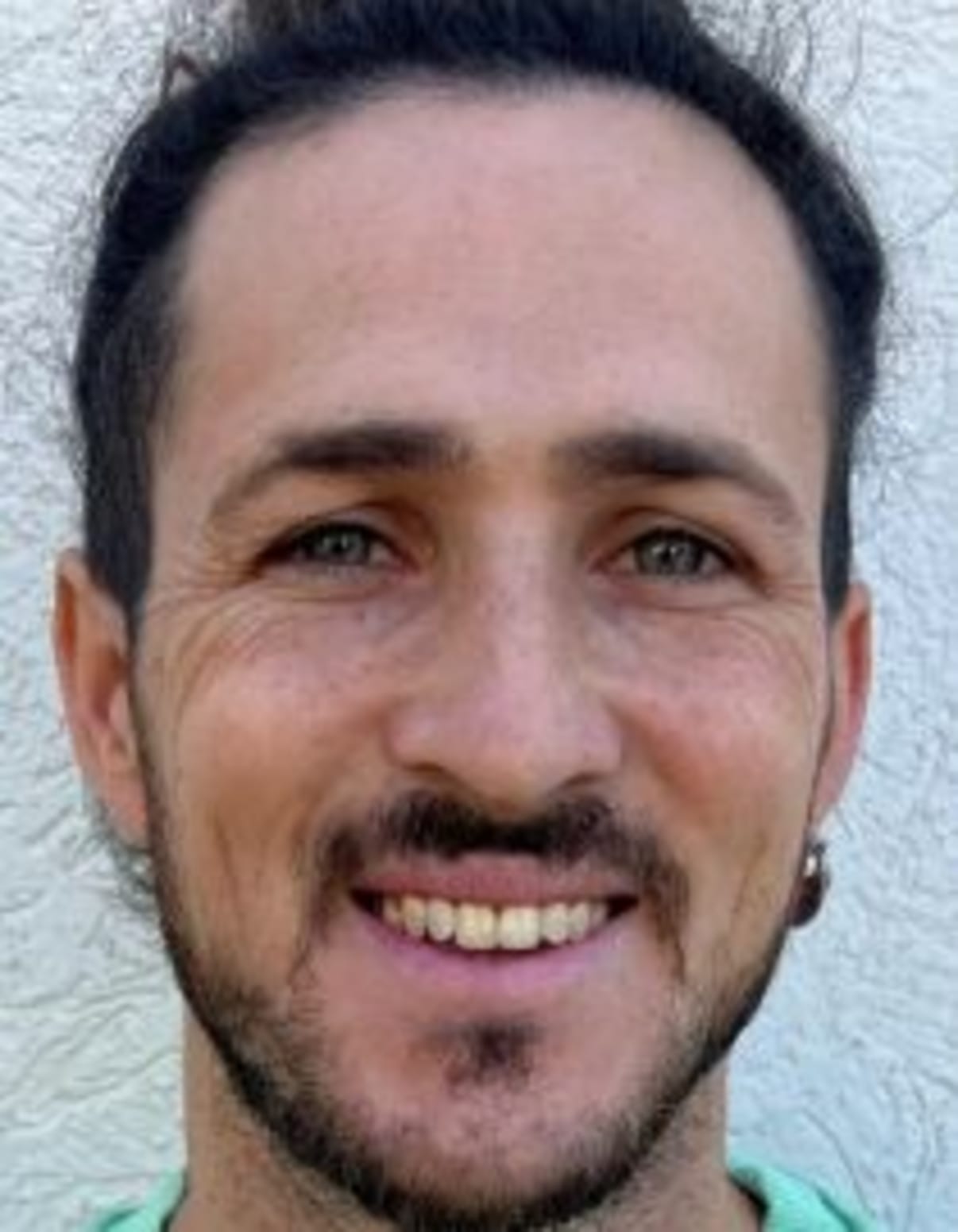 תמונת פורטרט של בעל המקצוע