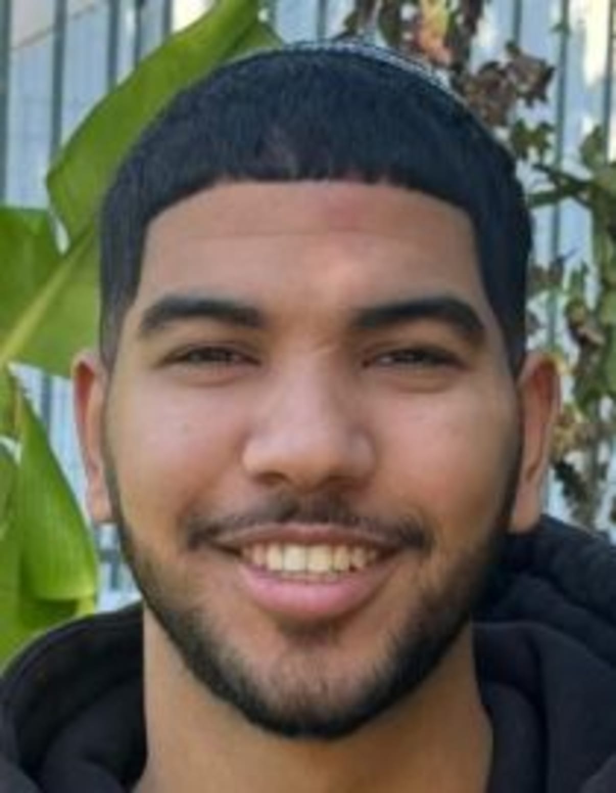 תמונת פורטרט של בעל המקצוע