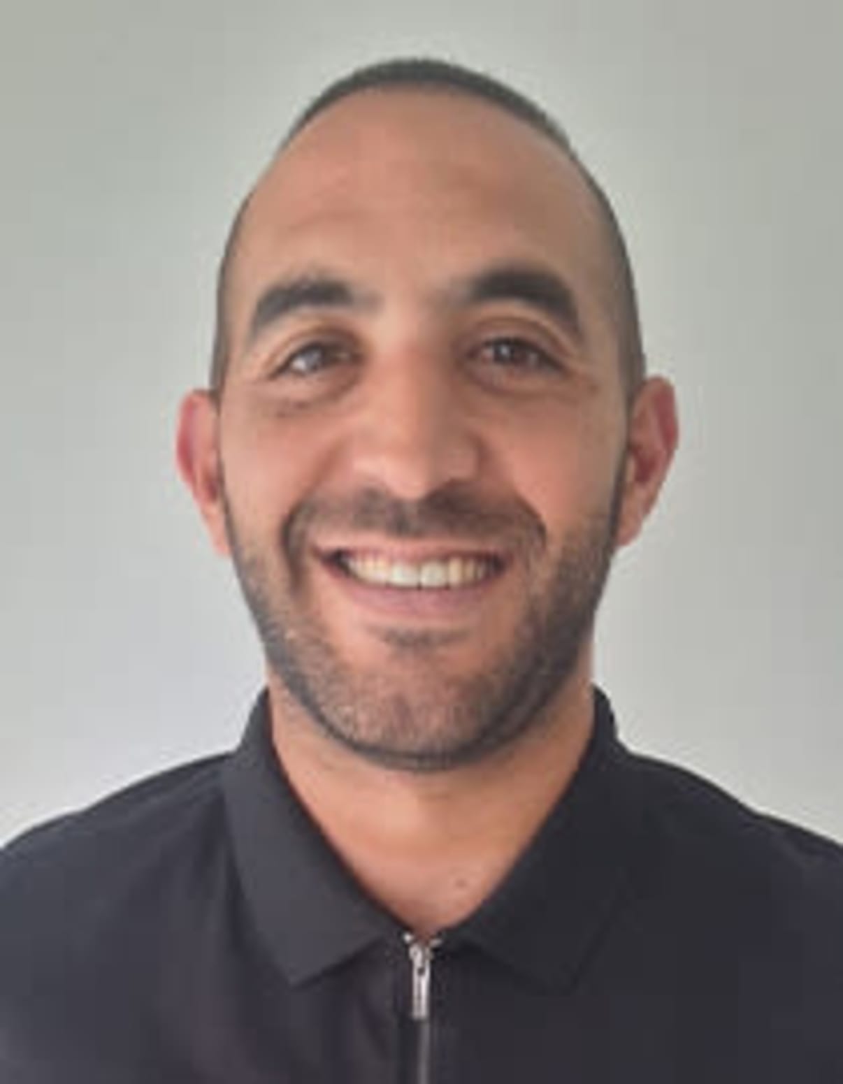 תמונת פורטרט של בעל המקצוע תמונת פורטרט של בעל המקצוע