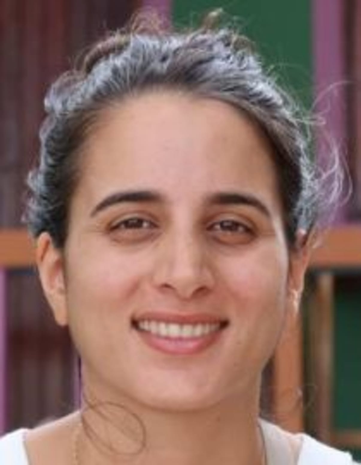 תמונת פורטרט של בעל המקצוע