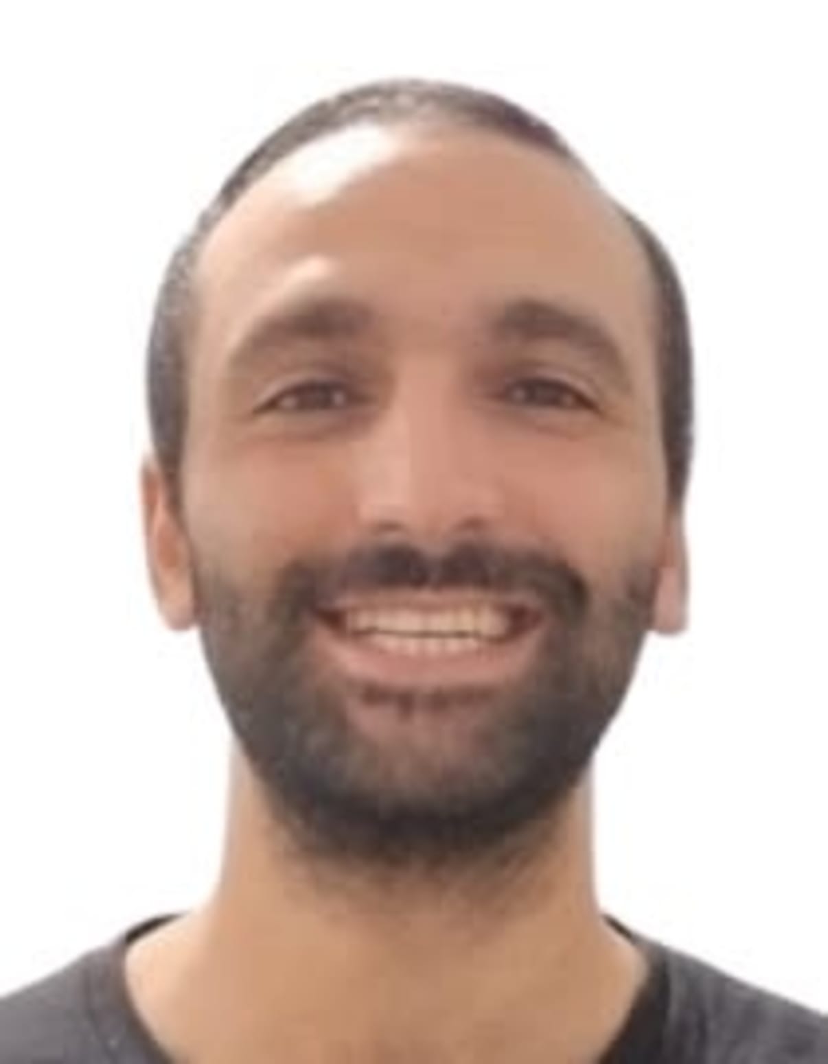 תמונת פורטרט של בעל המקצוע