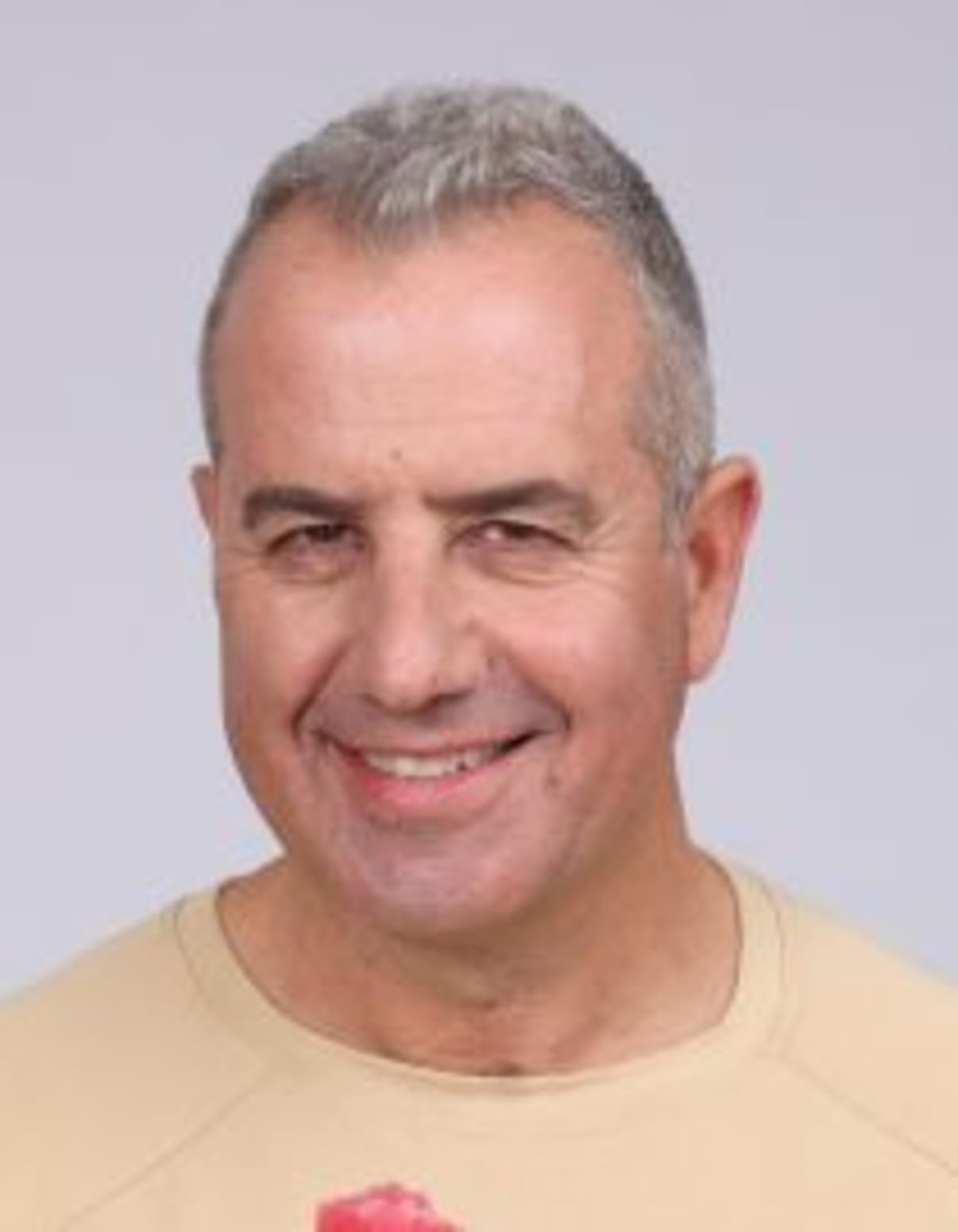 תמונת פורטרט של בעל המקצוע