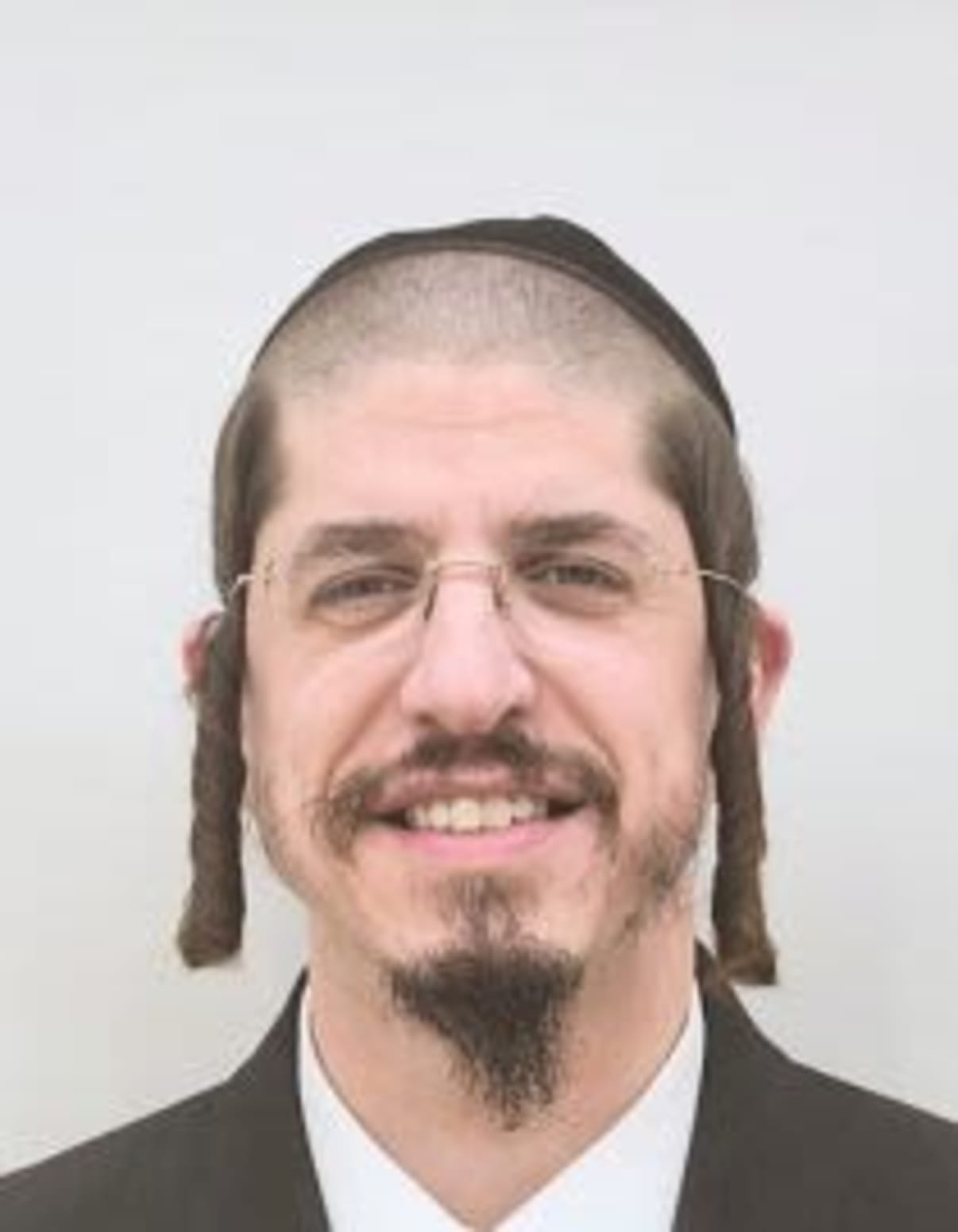 תמונת פורטרט של בעל המקצוע