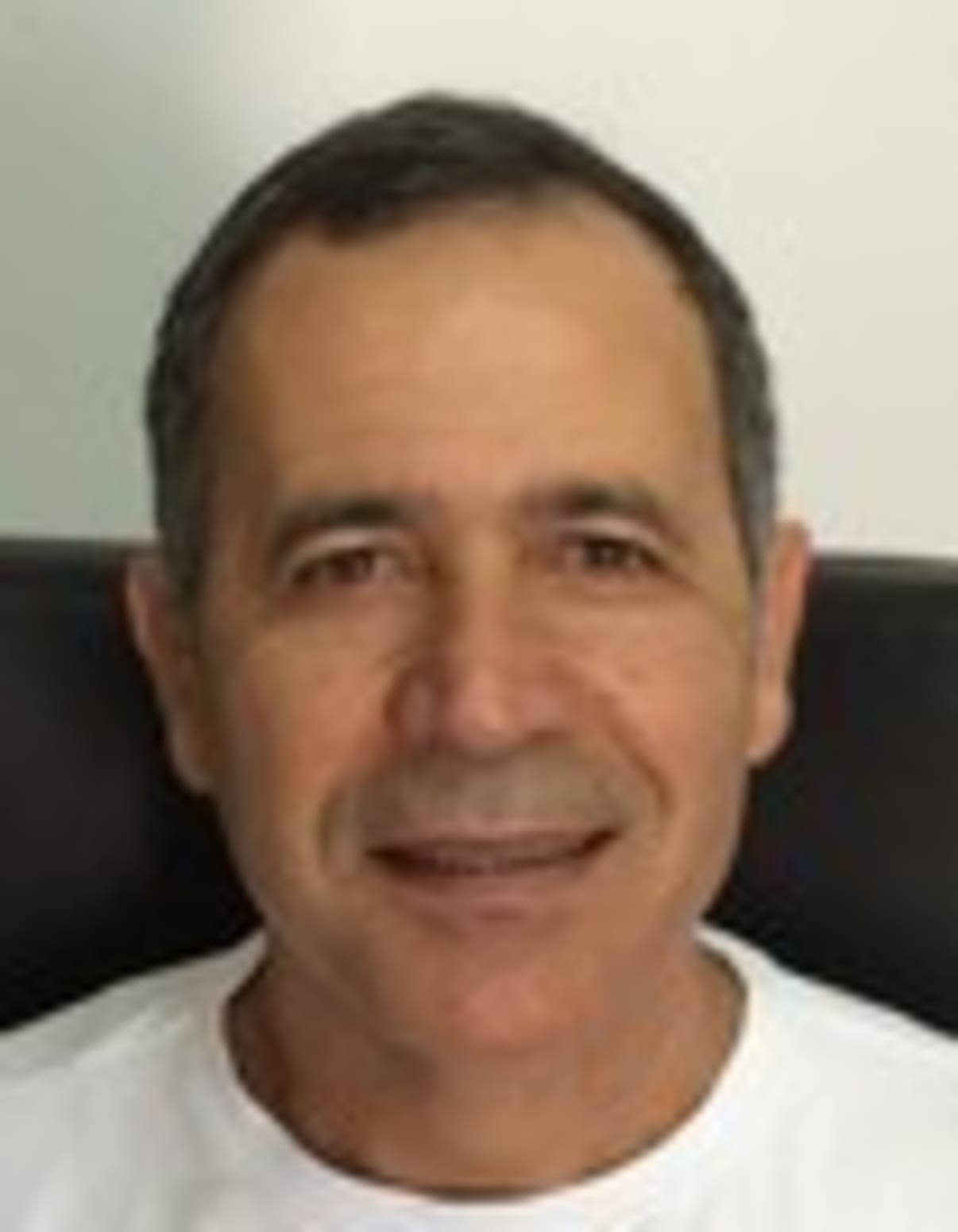 תמונת פורטרט של בעל המקצוע תמונת פורטרט של בעל המקצוע