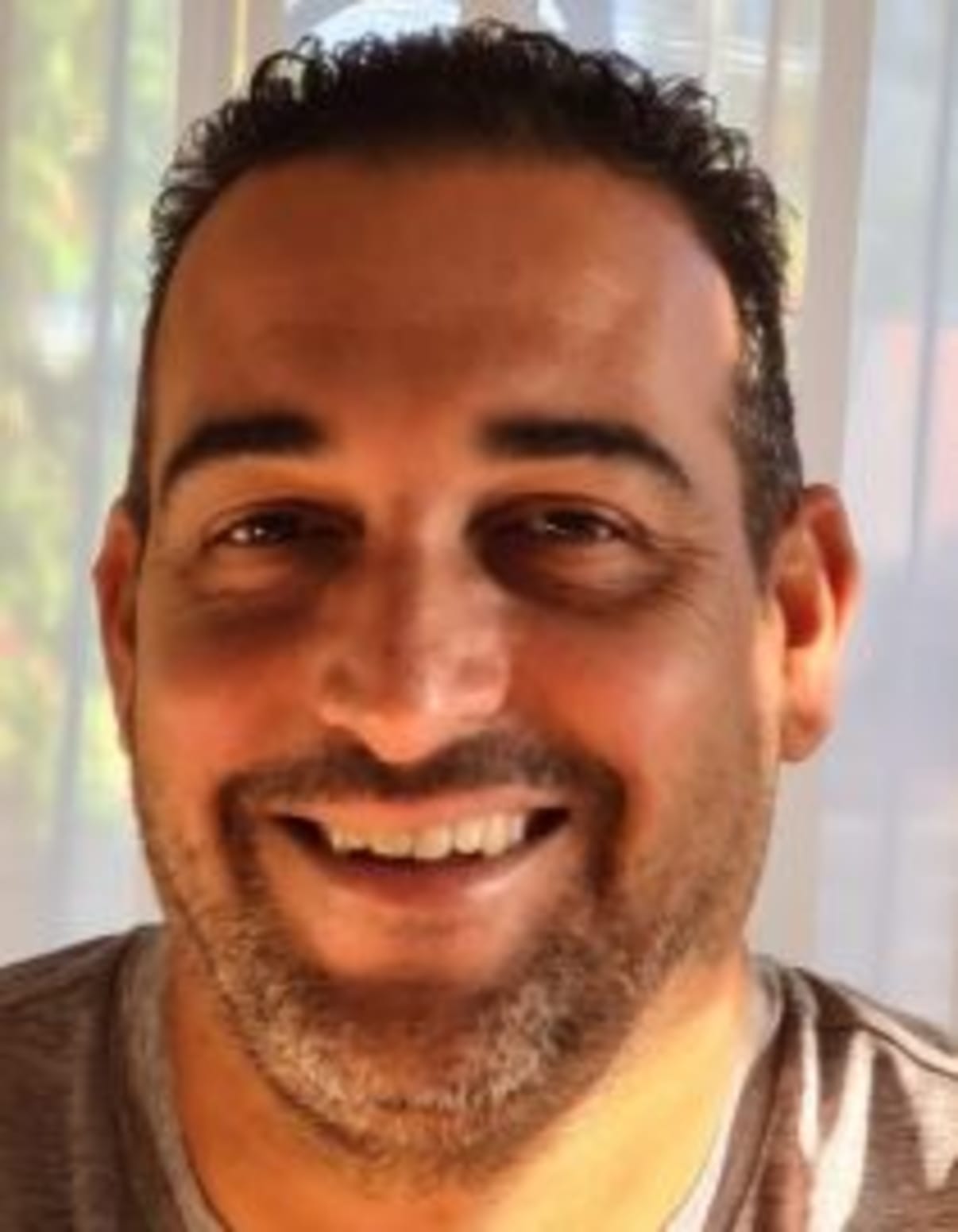תמונת פורטרט של בעל המקצוע תמונת פורטרט של בעל המקצוע