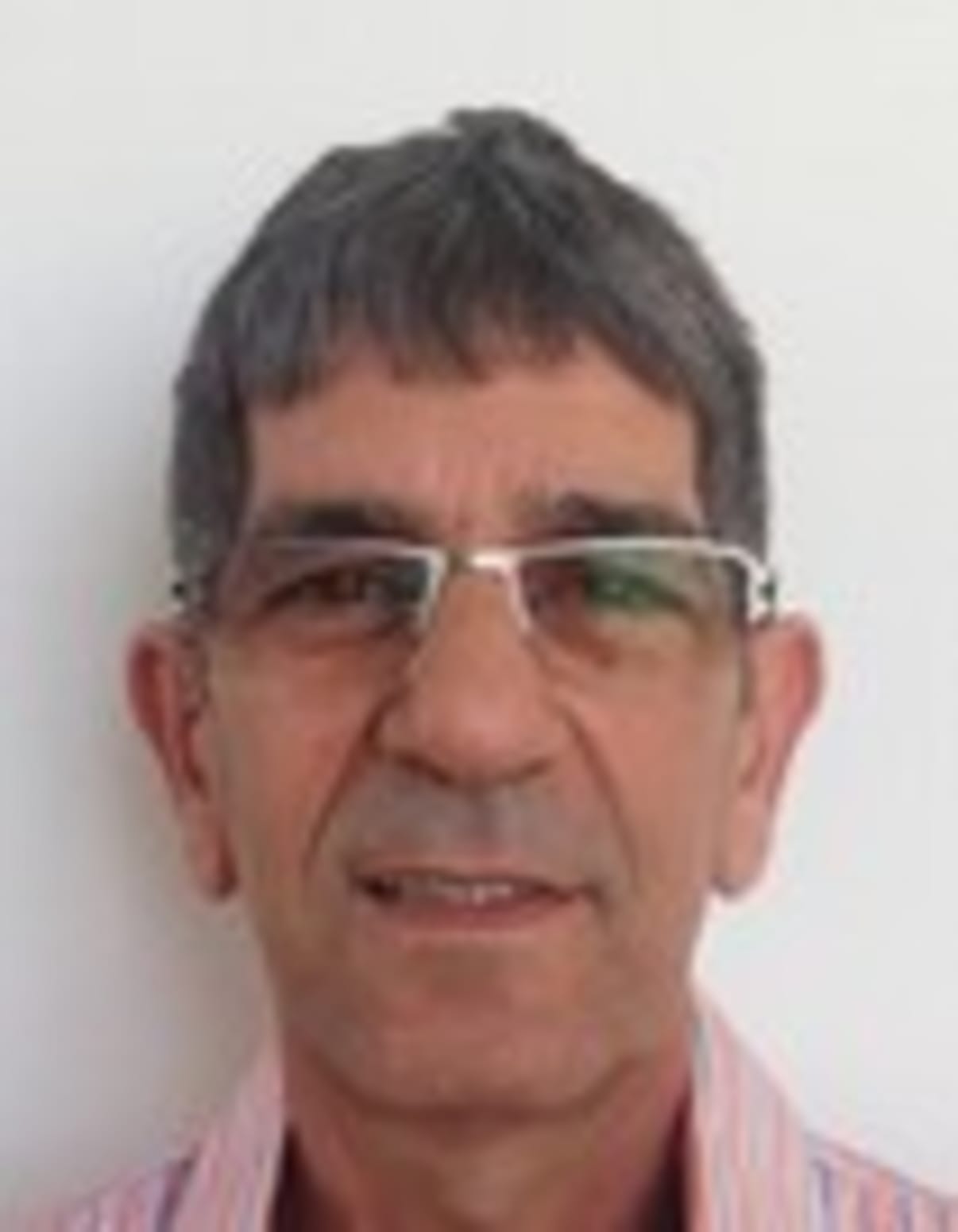 תמונת פורטרט של בעל המקצוע תמונת פורטרט של בעל המקצוע