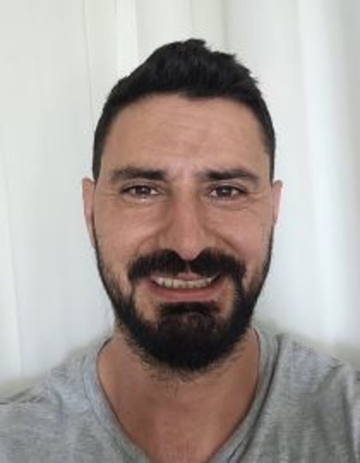תמונת פורטרט של בעל המקצוע תמונת פורטרט של בעל המקצוע