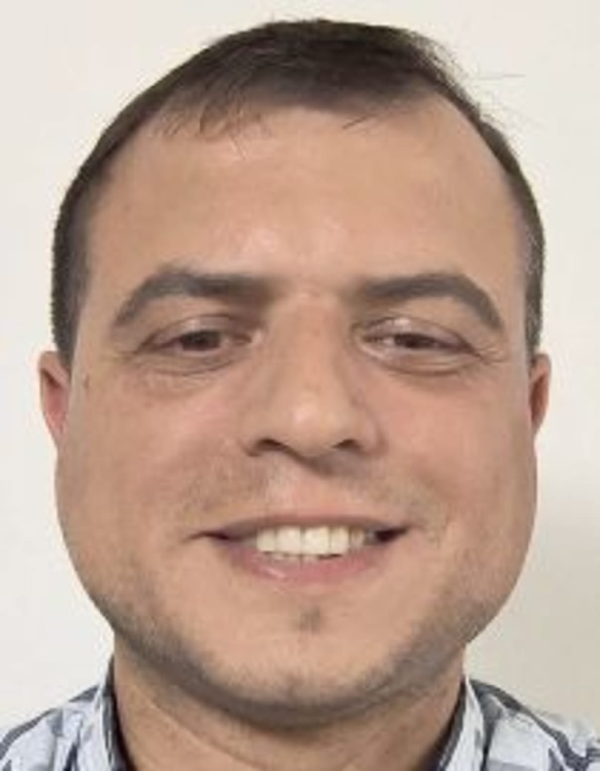 תמונת פורטרט של בעל המקצוע תמונת פורטרט של בעל המקצוע