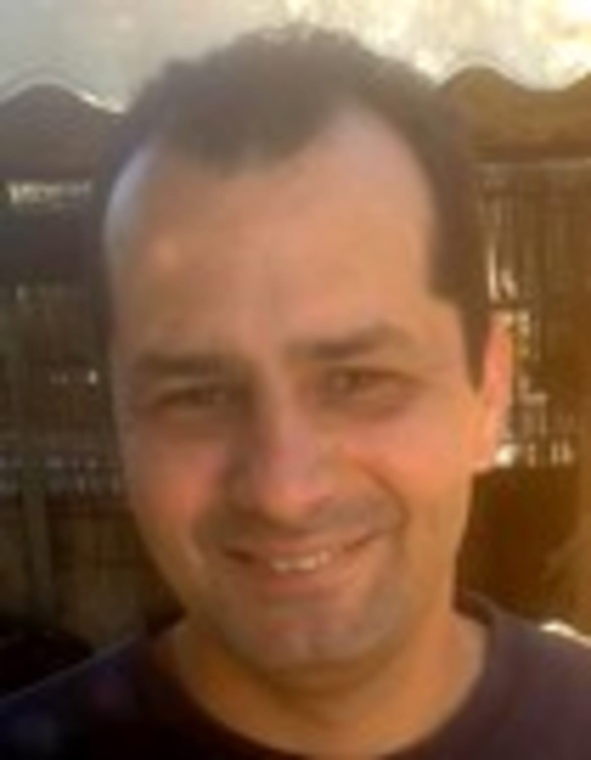 תמונת פורטרט של בעל המקצוע תמונת פורטרט של בעל המקצוע