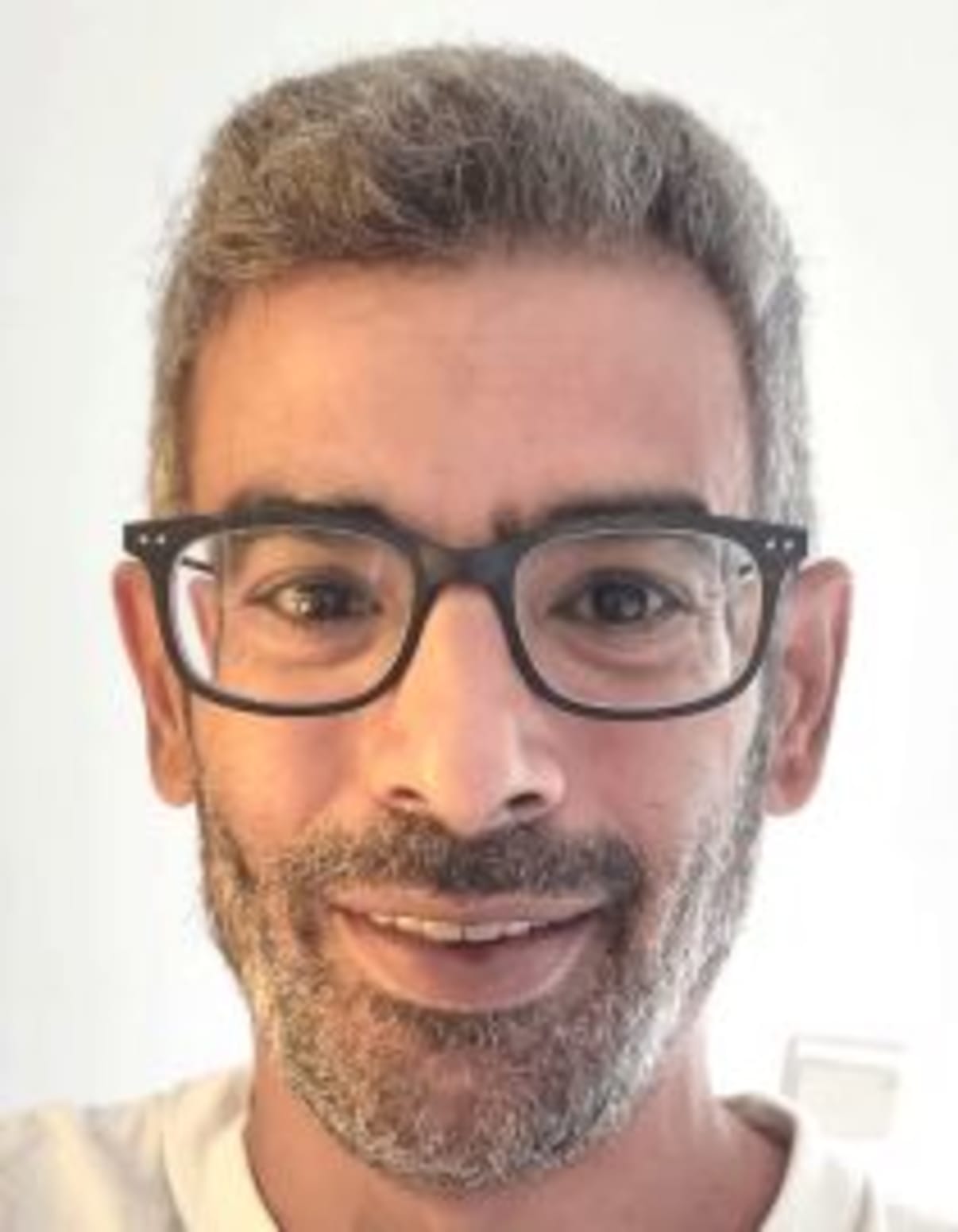 תמונת פורטרט של בעל המקצוע תמונת פורטרט של בעל המקצוע