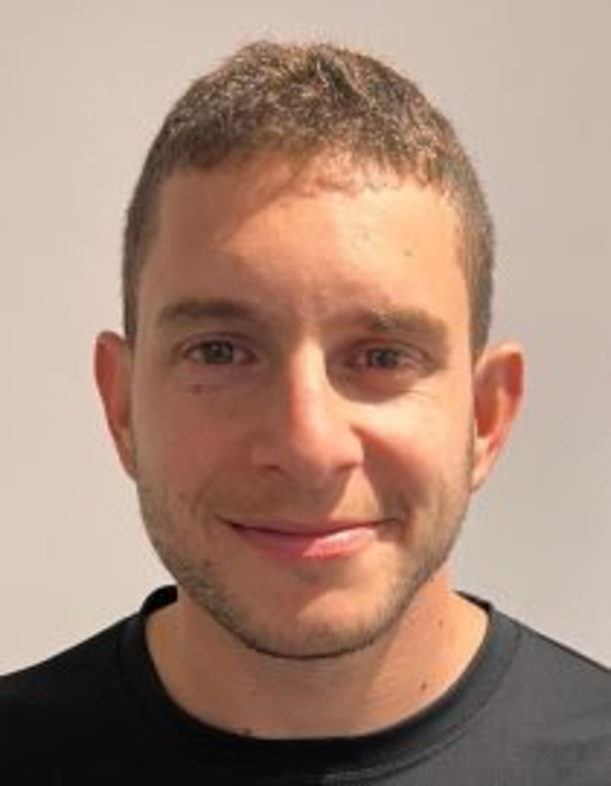 תמונת פורטרט של בעל המקצוע תמונת פורטרט של בעל המקצוע