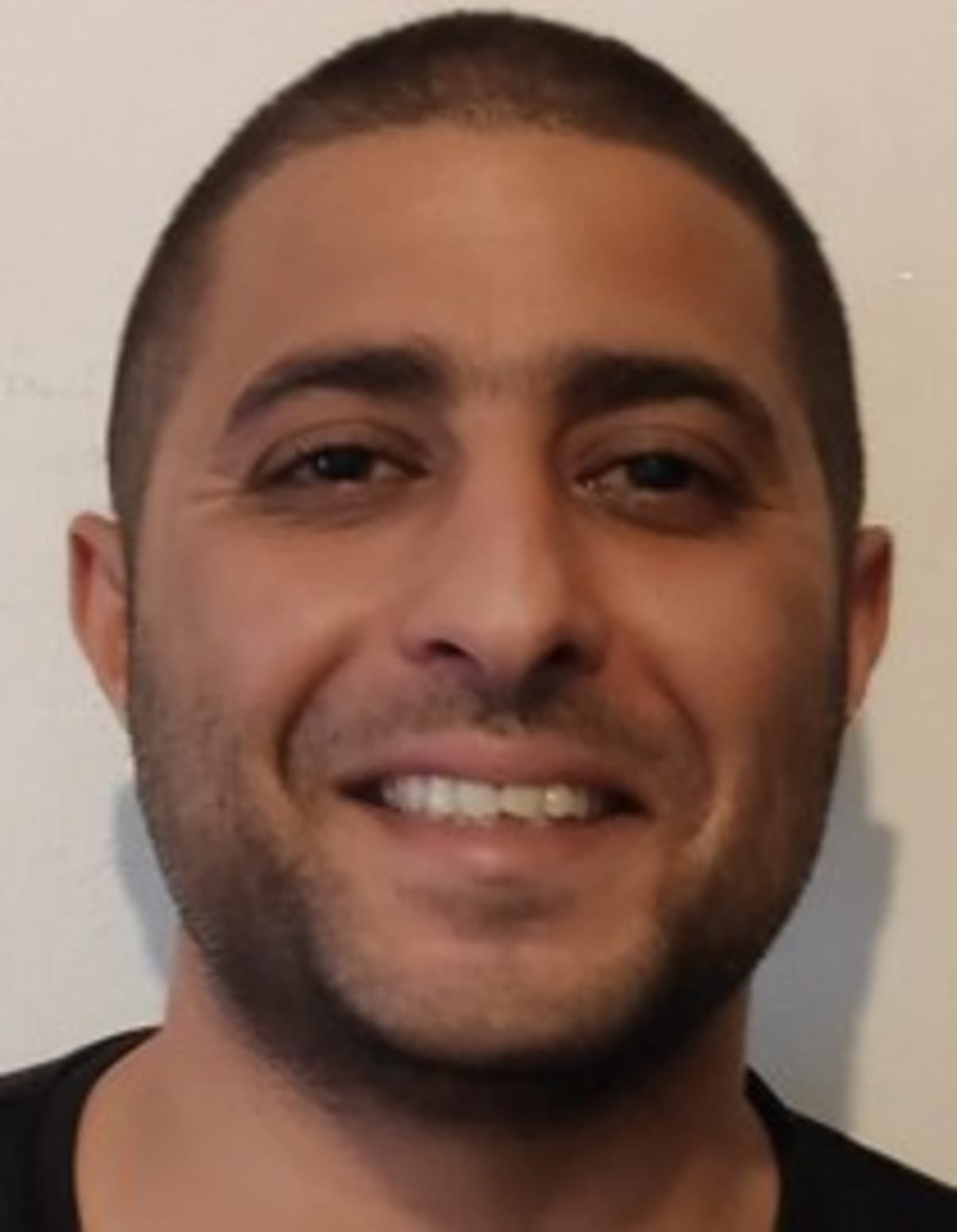 תמונת פורטרט של בעל המקצוע