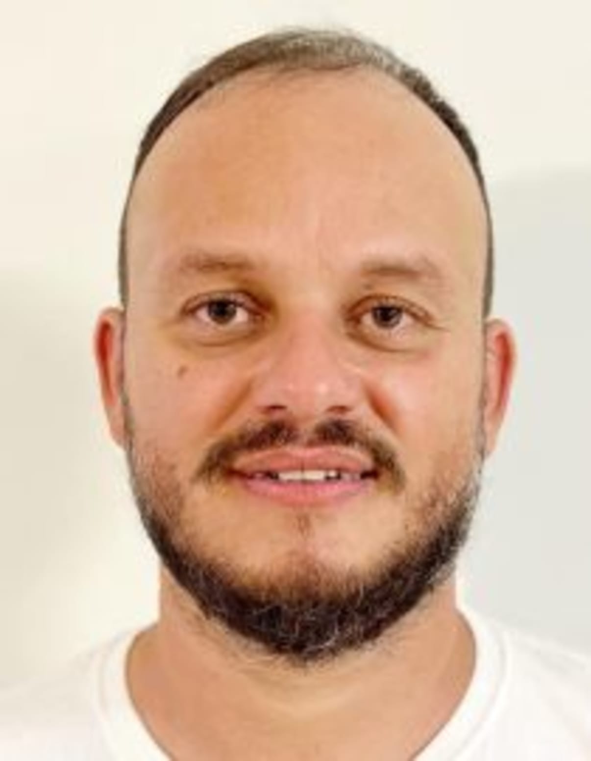 תמונת פורטרט של בעל המקצוע תמונת פורטרט של בעל המקצוע