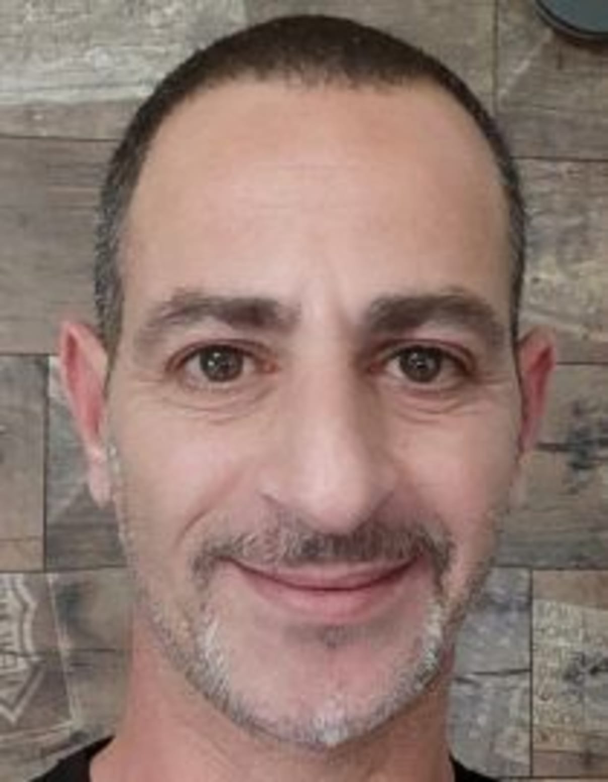 תמונת פורטרט של בעל המקצוע תמונת פורטרט של בעל המקצוע