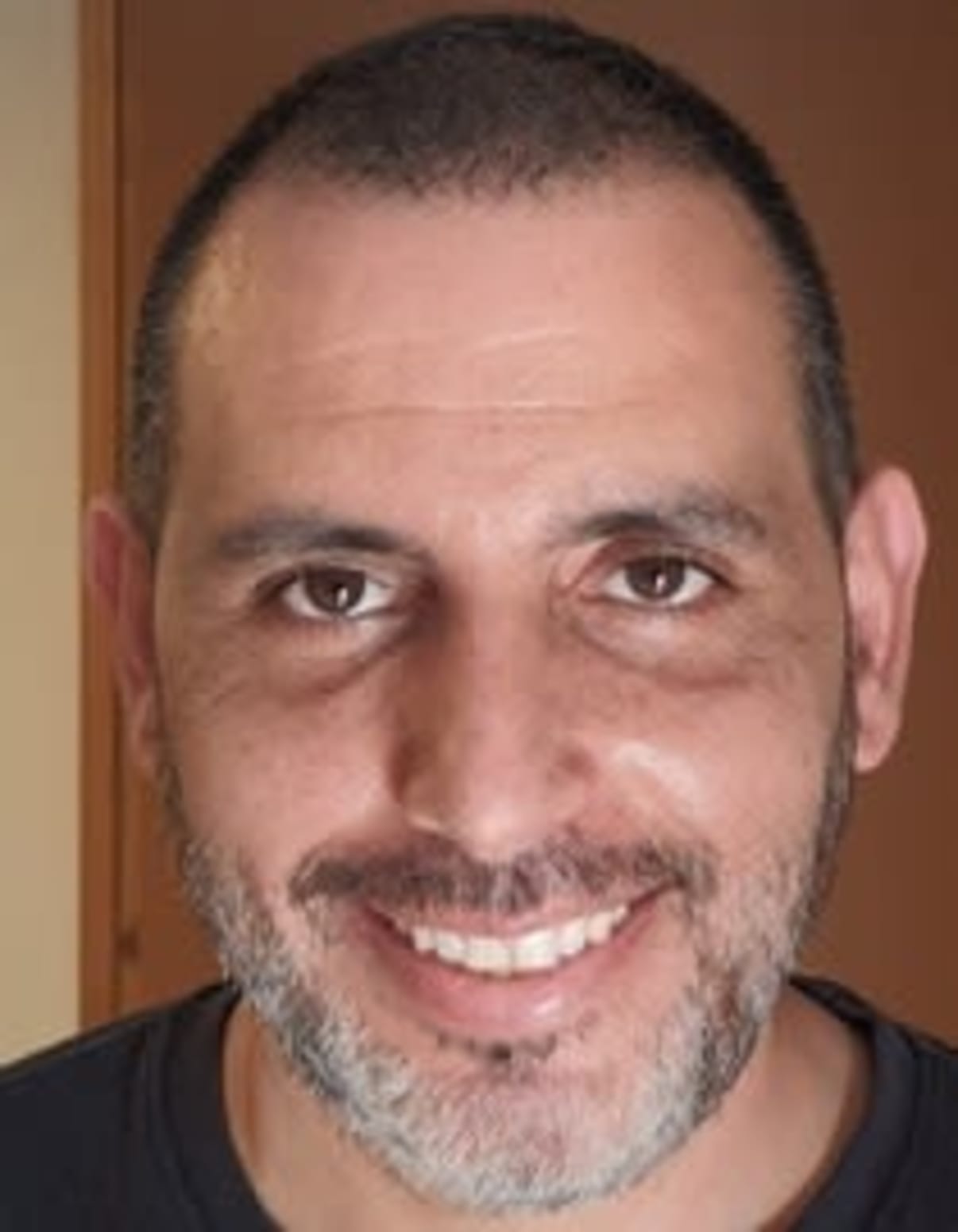 תמונת פורטרט של בעל המקצוע תמונת פורטרט של בעל המקצוע