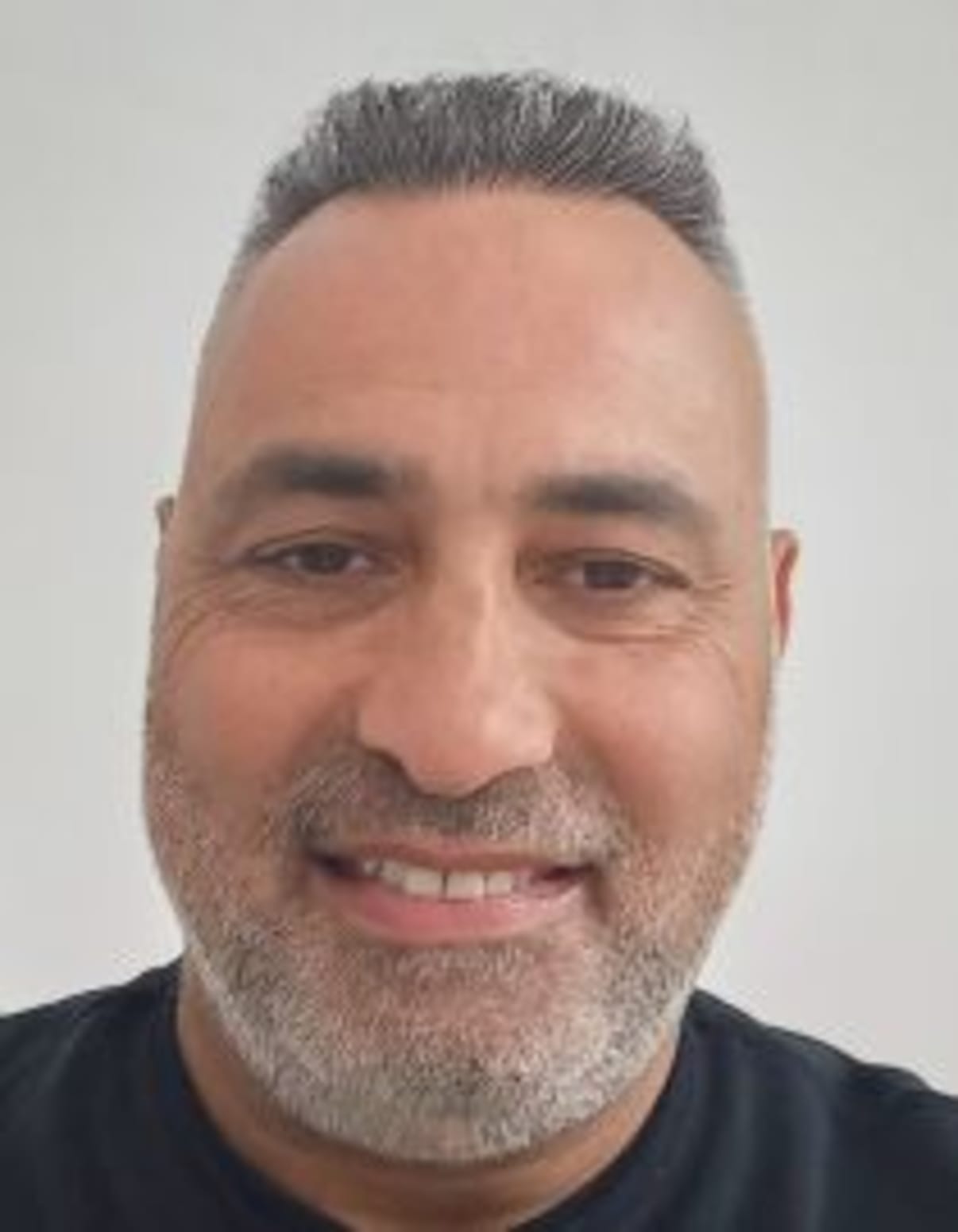 תמונת פורטרט של בעל המקצוע תמונת פורטרט של בעל המקצוע