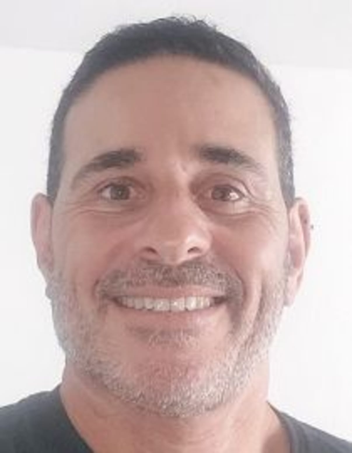 תמונת פורטרט של בעל המקצוע תמונת פורטרט של בעל המקצוע