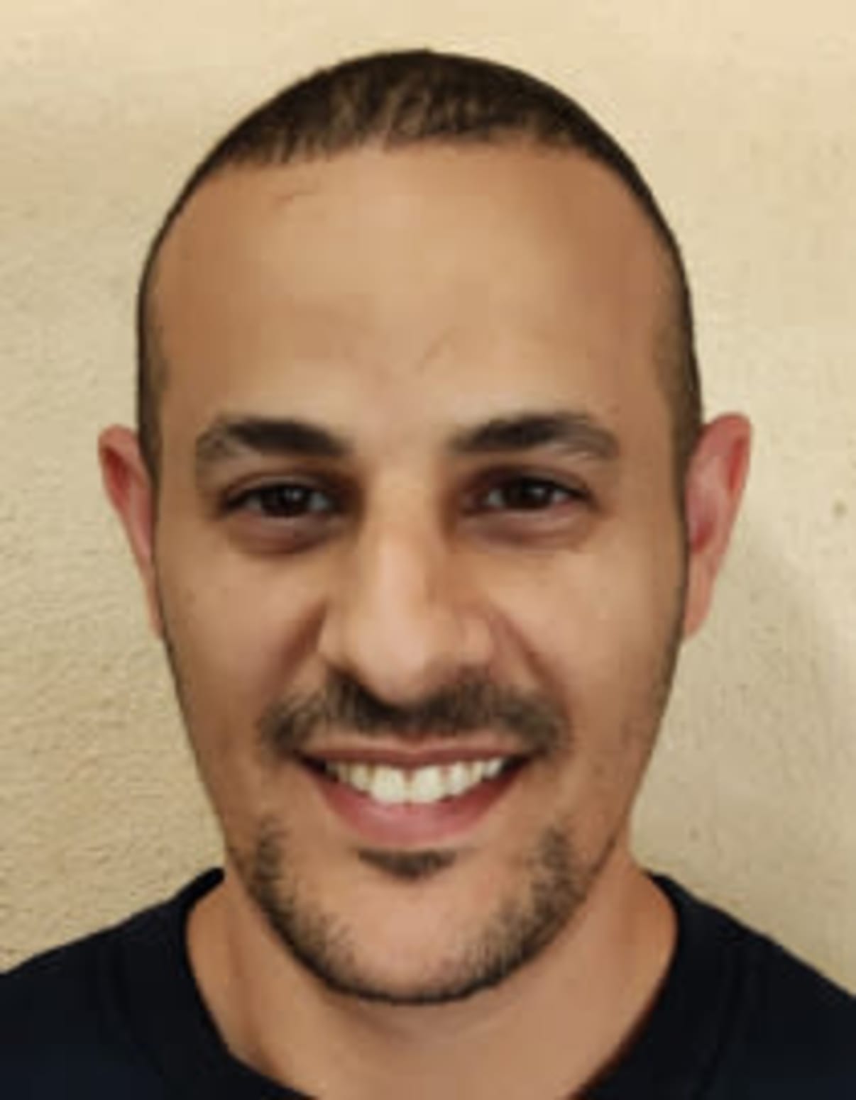 תמונת פורטרט של בעל המקצוע תמונת פורטרט של בעל המקצוע