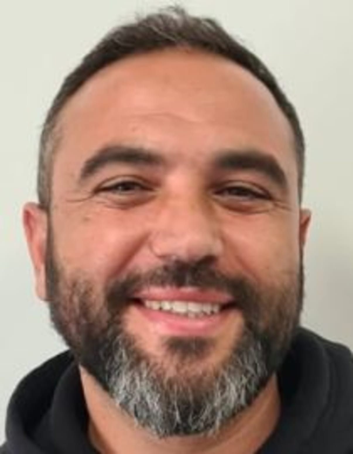 תמונת פורטרט של בעל המקצוע תמונת פורטרט של בעל המקצוע