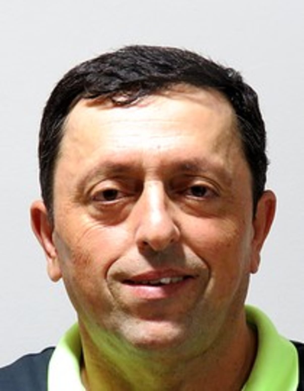 תמונת פורטרט של בעל המקצוע