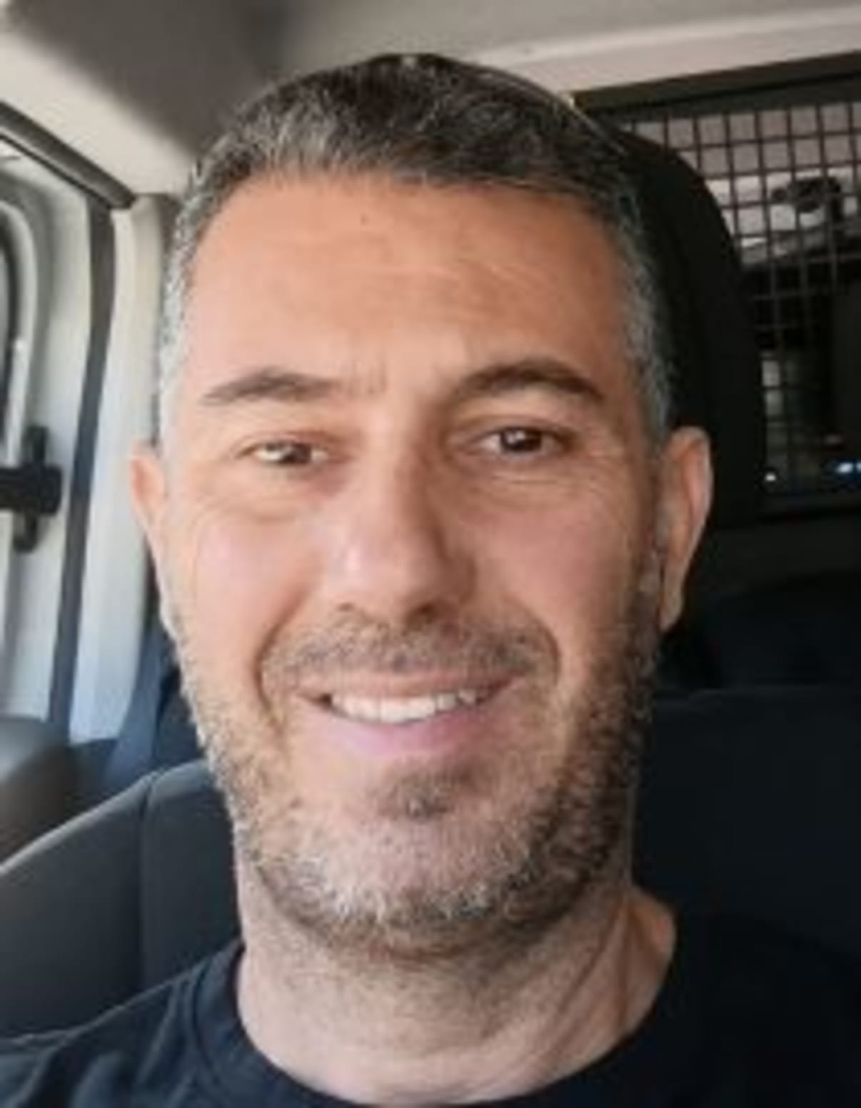 תמונת פורטרט של בעל המקצוע תמונת פורטרט של בעל המקצוע