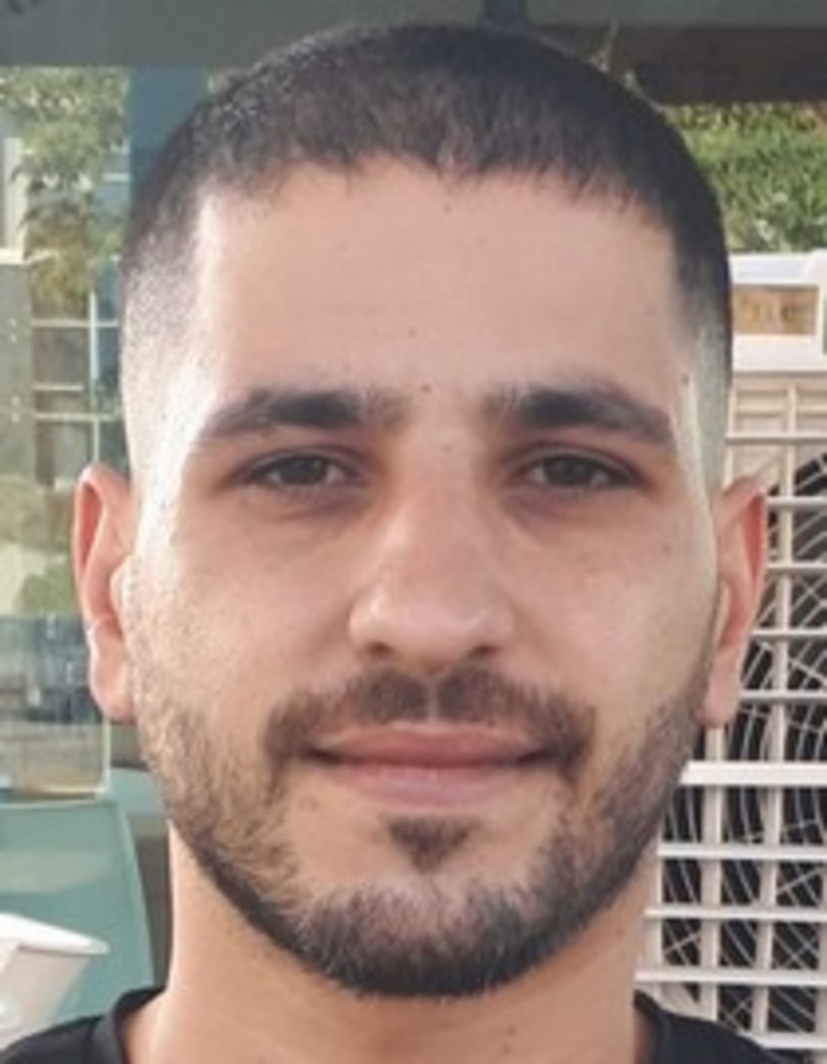 תמונת פורטרט של בעל המקצוע תמונת פורטרט של בעל המקצוע