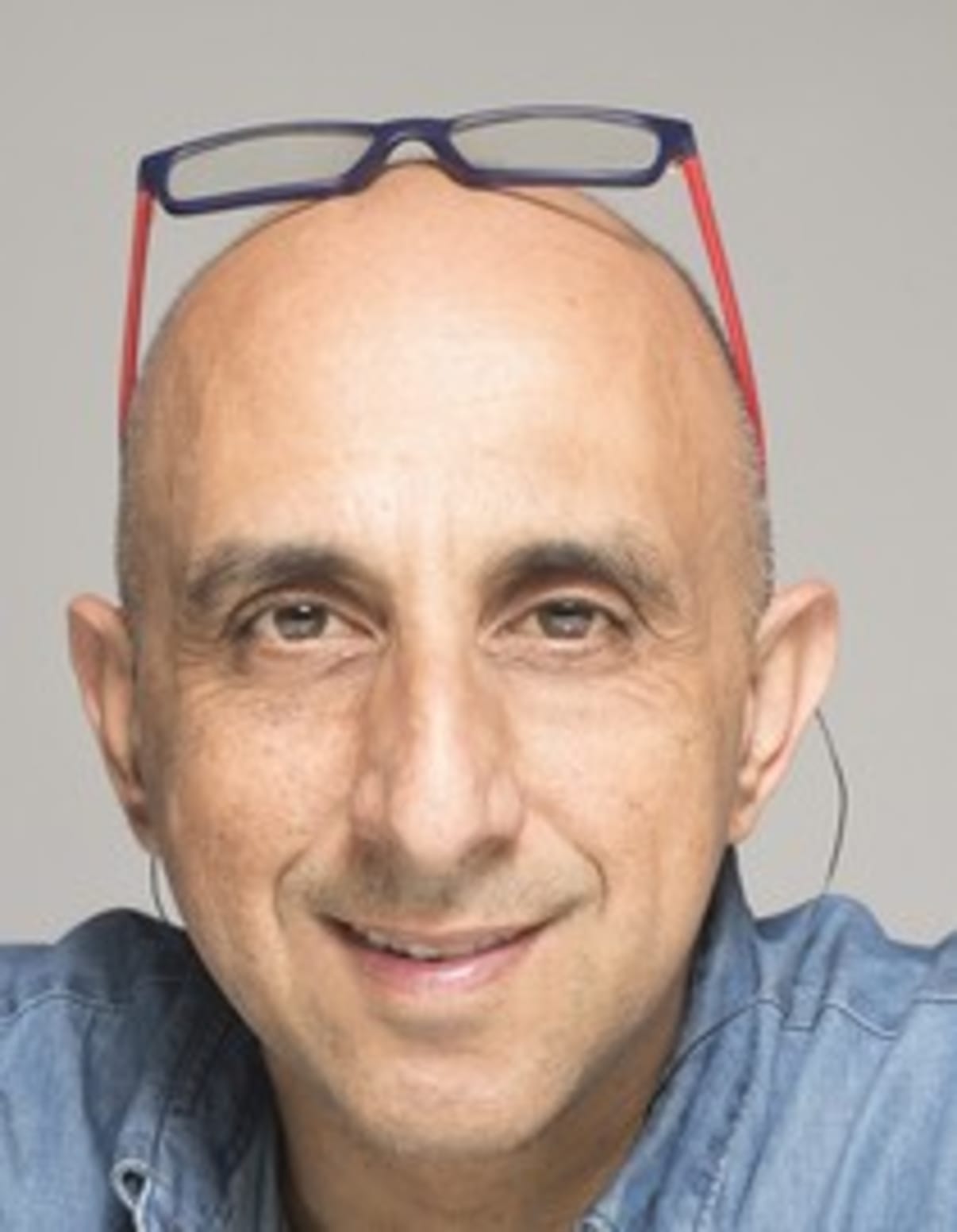 תמונת פורטרט של בעל המקצוע תמונת פורטרט של בעל המקצוע