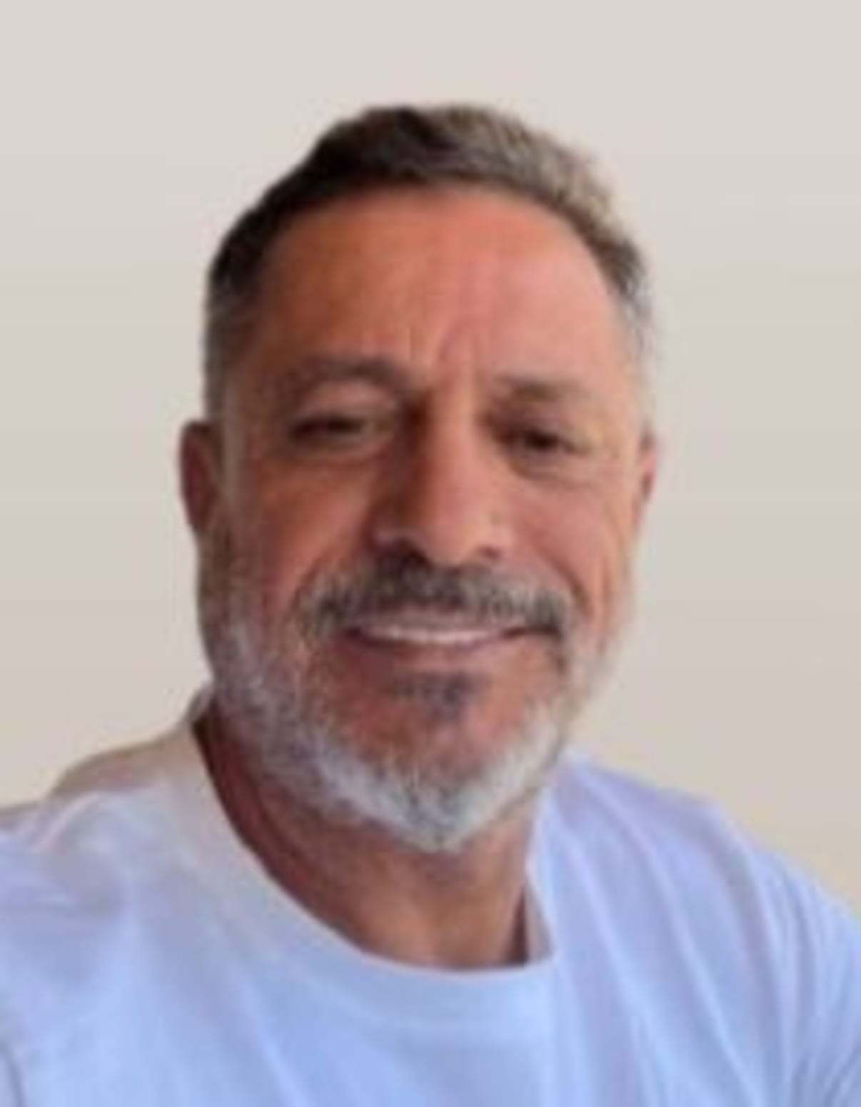תמונת פורטרט של בעל המקצוע תמונת פורטרט של בעל המקצוע