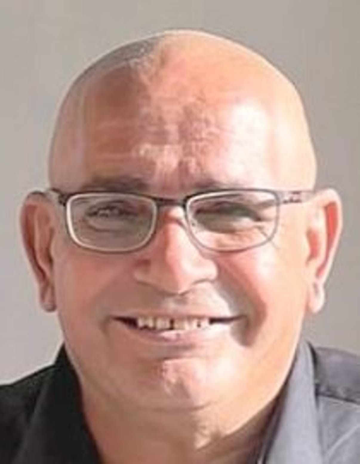 תמונת פורטרט של בעל המקצוע תמונת פורטרט של בעל המקצוע