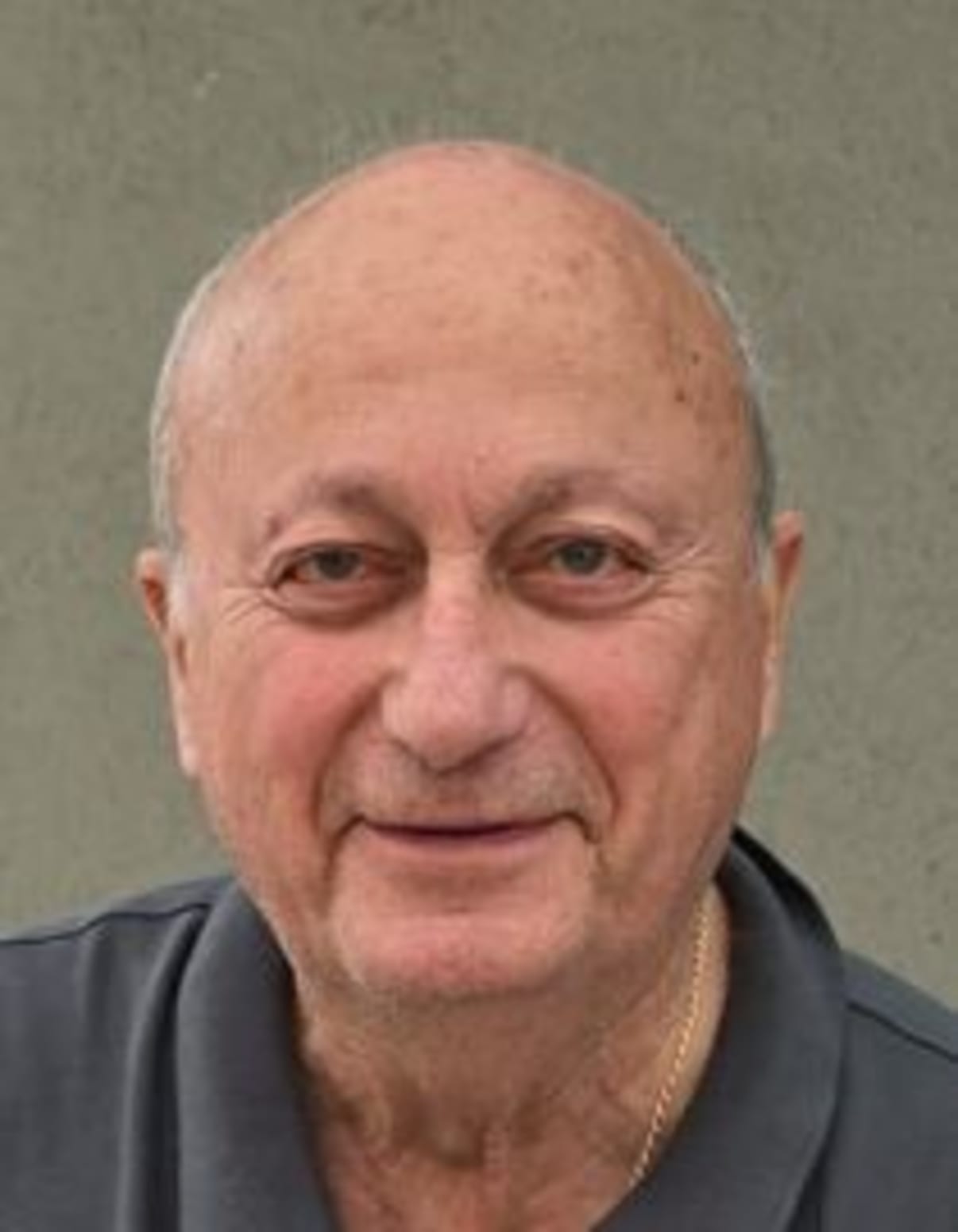תמונת פורטרט של בעל המקצוע תמונת פורטרט של בעל המקצוע