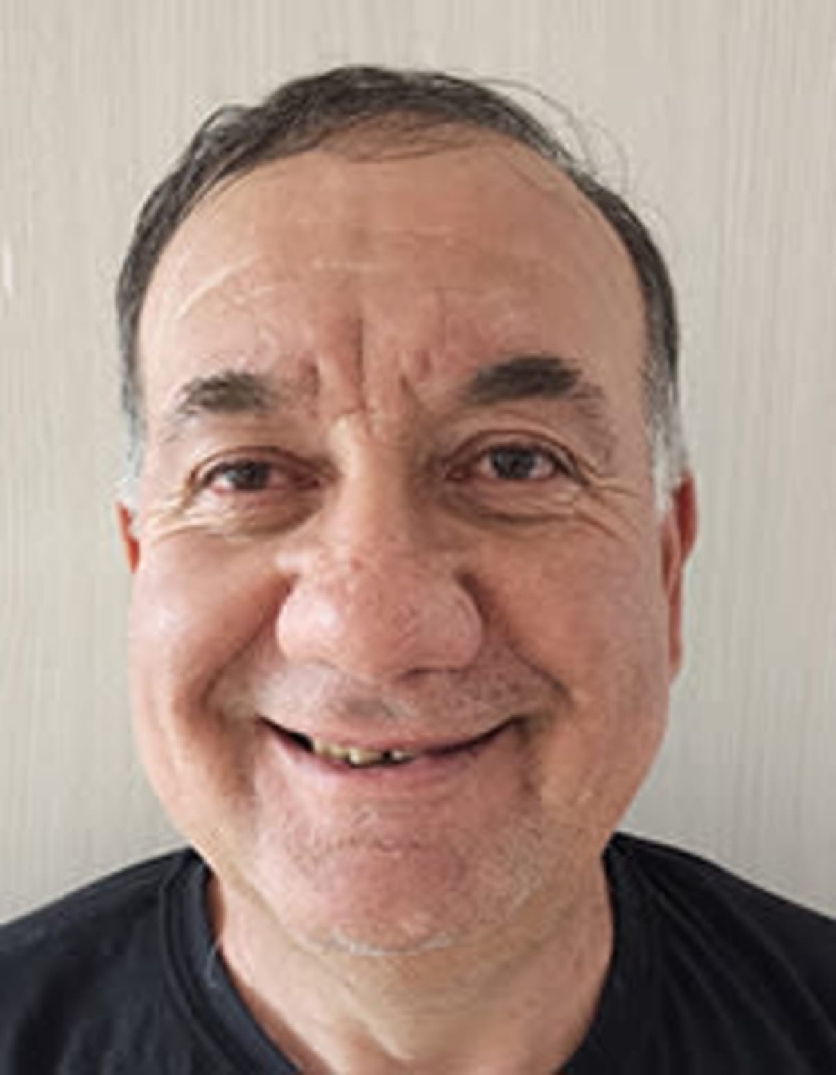 תמונת פורטרט של בעל המקצוע תמונת פורטרט של בעל המקצוע