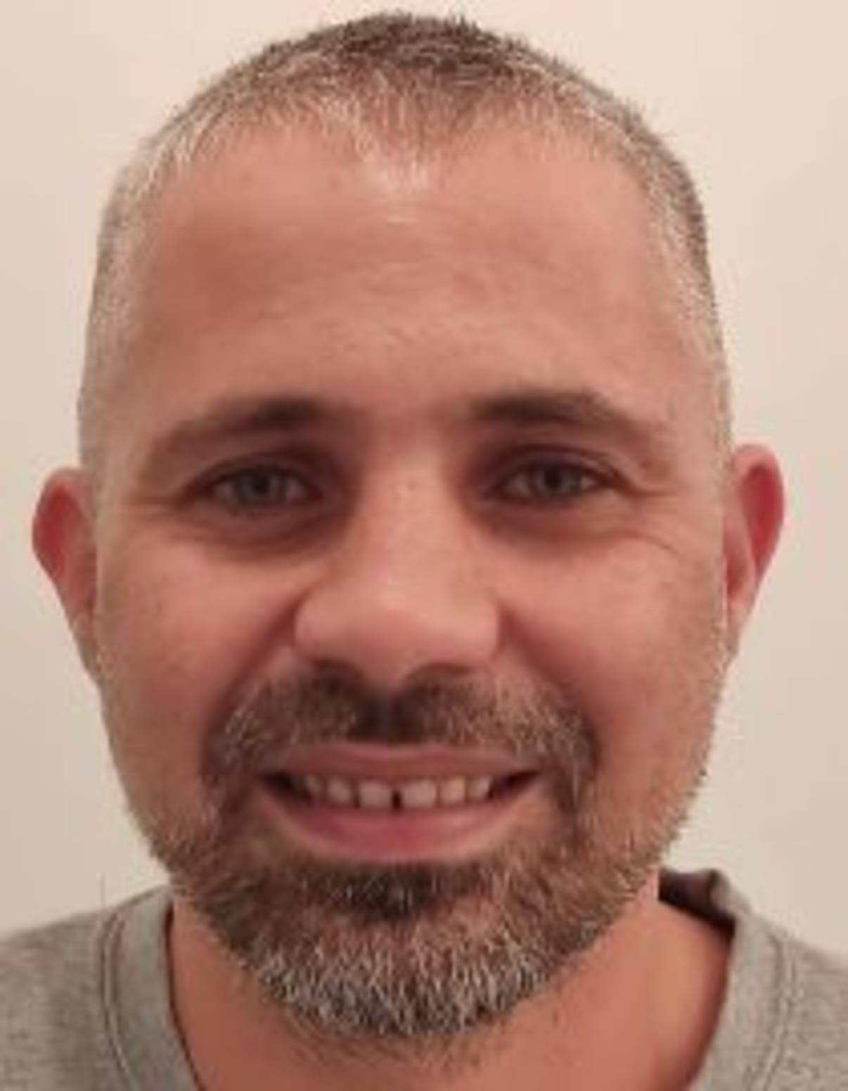 תמונת פורטרט של בעל המקצוע תמונת פורטרט של בעל המקצוע