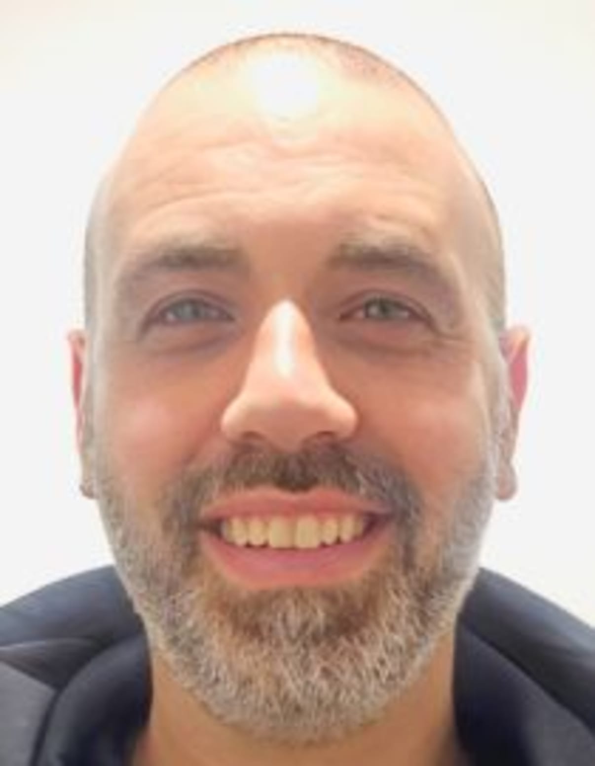 תמונת פורטרט של בעל המקצוע תמונת פורטרט של בעל המקצוע