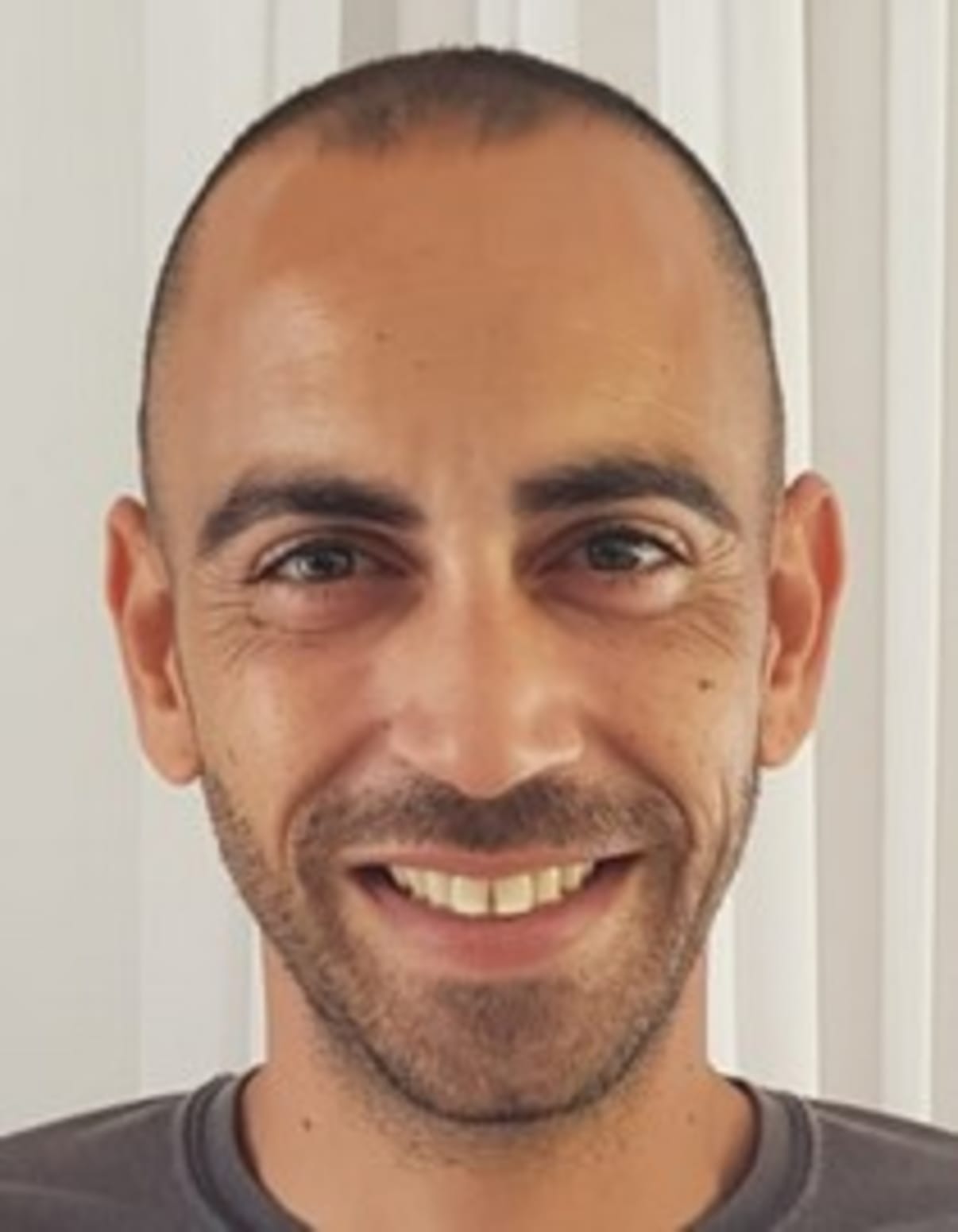 תמונת פורטרט של בעל המקצוע תמונת פורטרט של בעל המקצוע