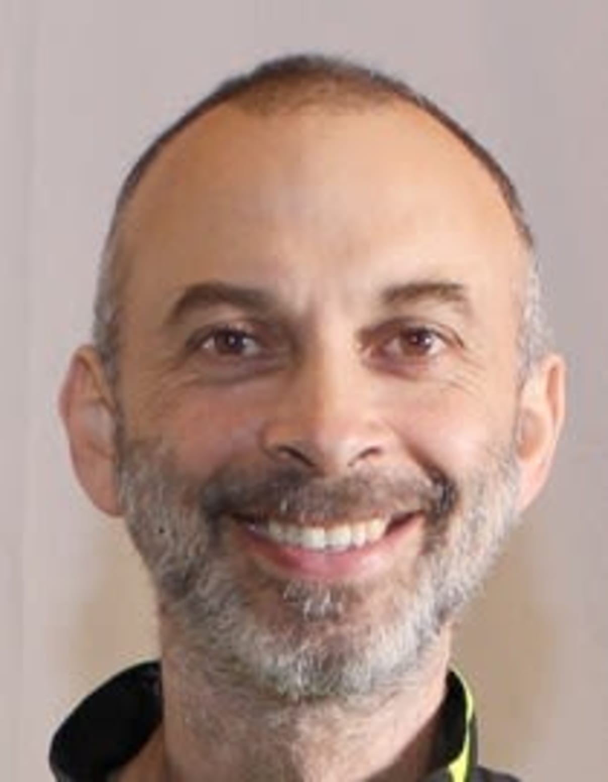 תמונת פורטרט של בעל המקצוע תמונת פורטרט של בעל המקצוע