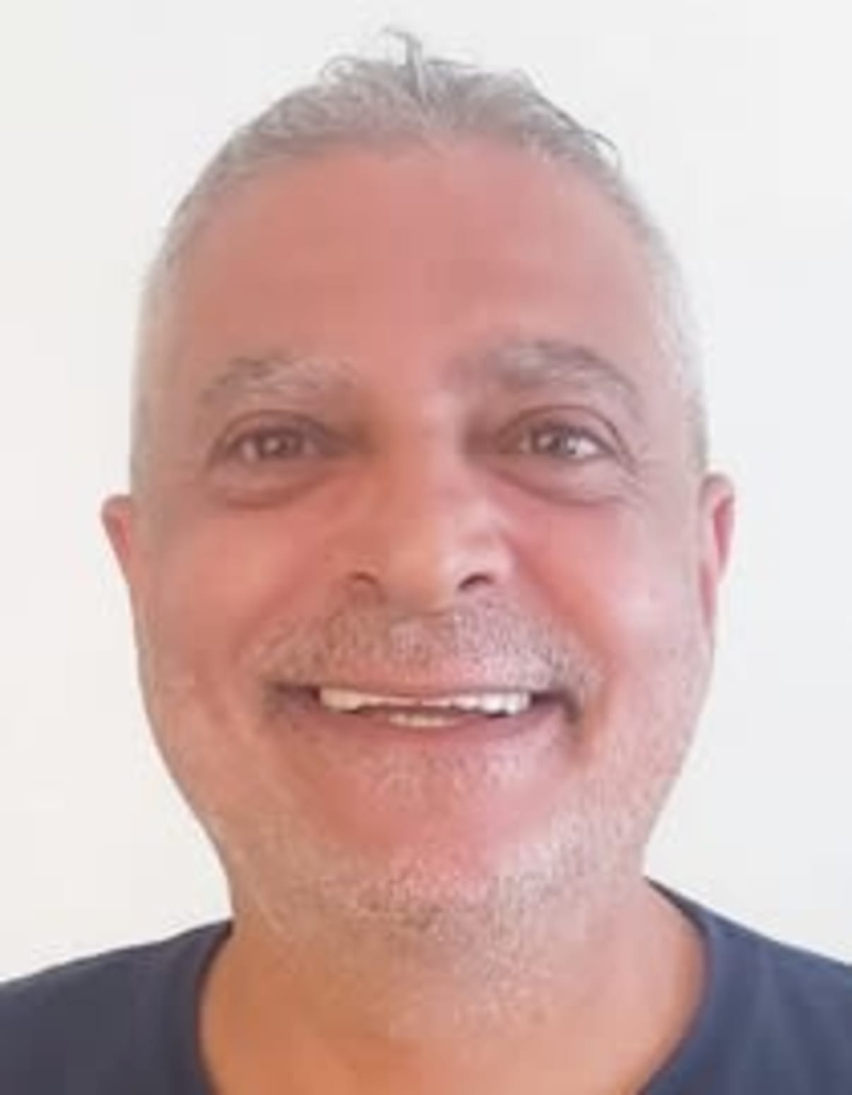 תמונת פורטרט של בעל המקצוע תמונת פורטרט של בעל המקצוע