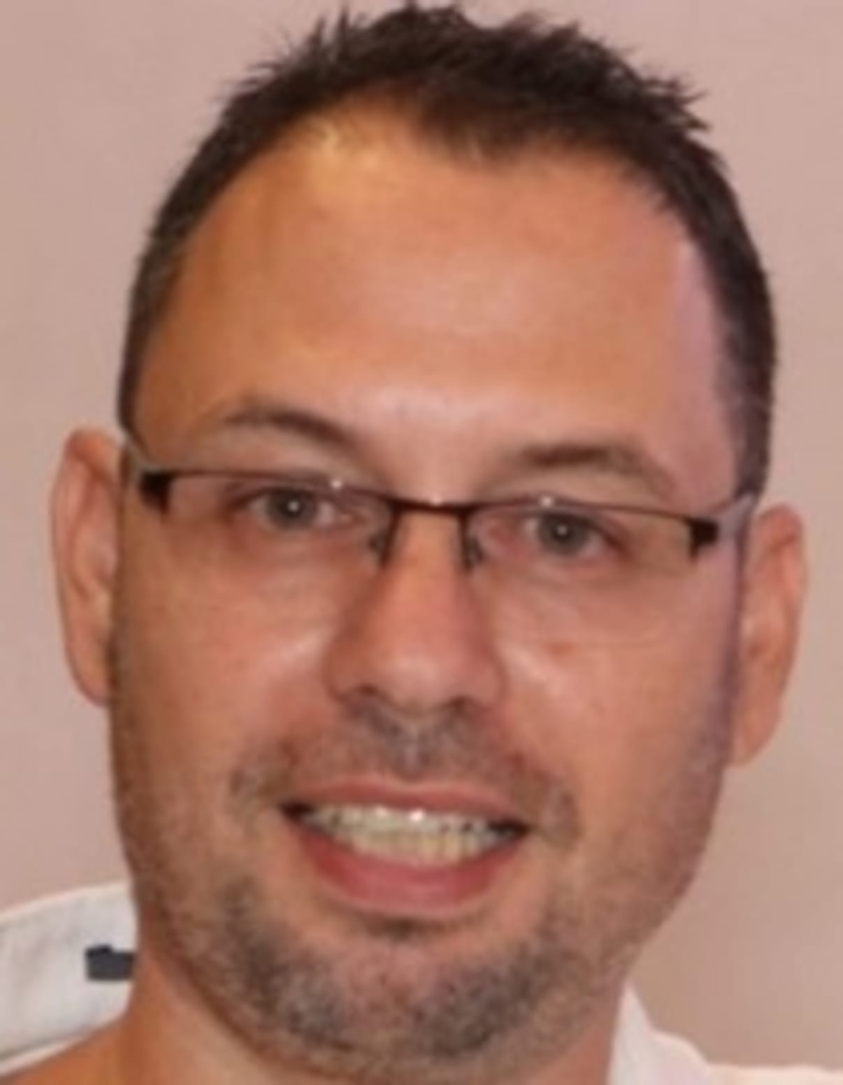 תמונת פורטרט של בעל המקצוע תמונת פורטרט של בעל המקצוע