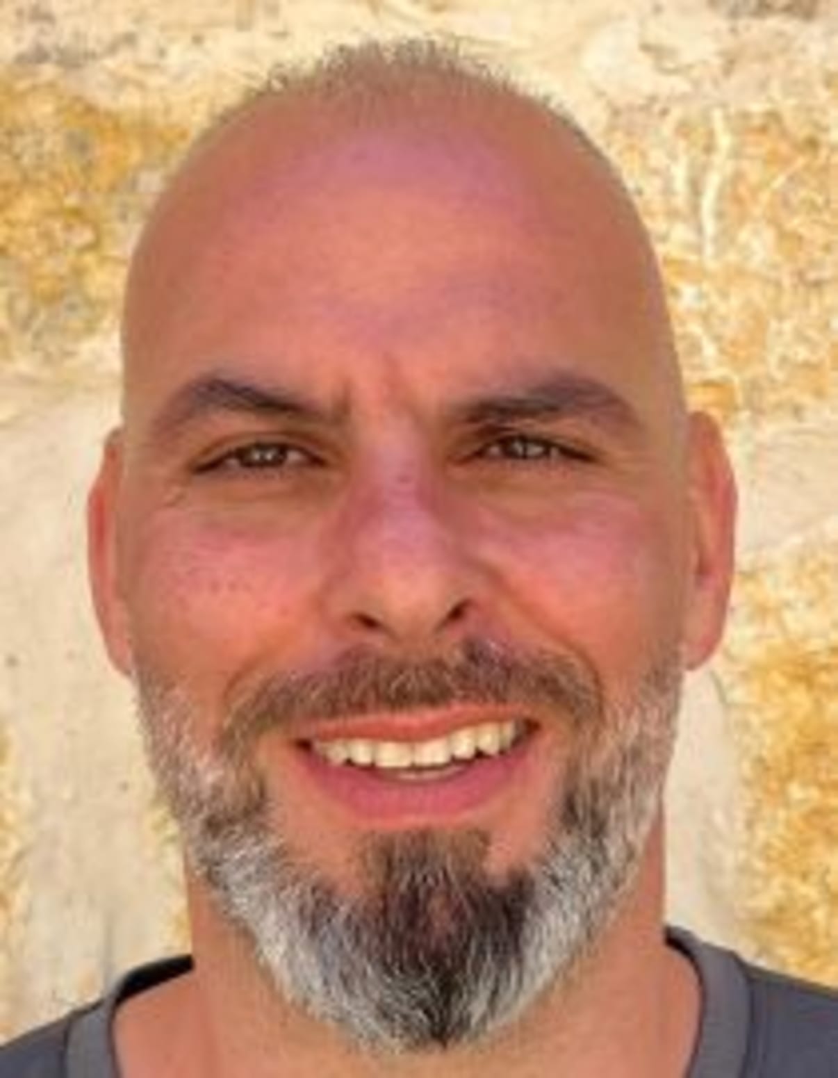 תמונת פורטרט של בעל המקצוע תמונת פורטרט של בעל המקצוע