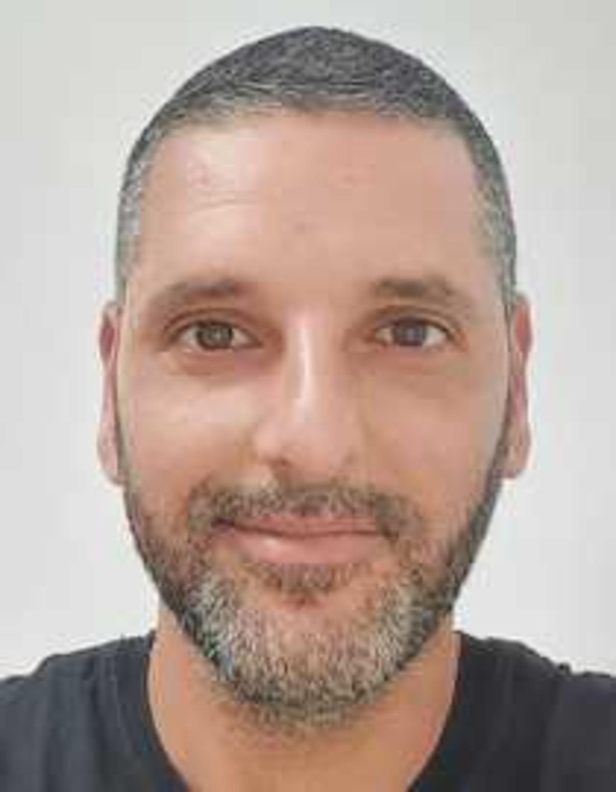 תמונת פורטרט של בעל המקצוע תמונת פורטרט של בעל המקצוע
