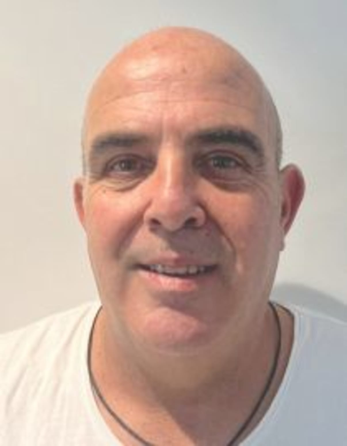 תמונת פורטרט של בעל המקצוע