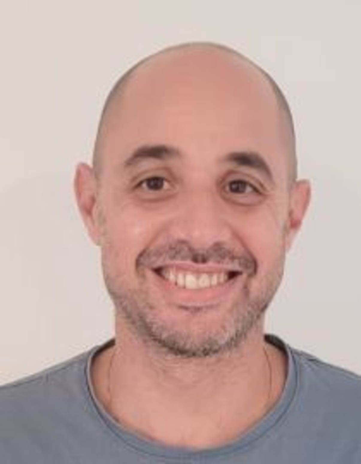 תמונת פורטרט של בעל המקצוע תמונת פורטרט של בעל המקצוע
