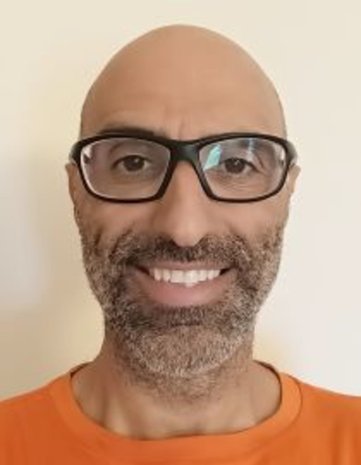 תמונת פורטרט של בעל המקצוע תמונת פורטרט של בעל המקצוע